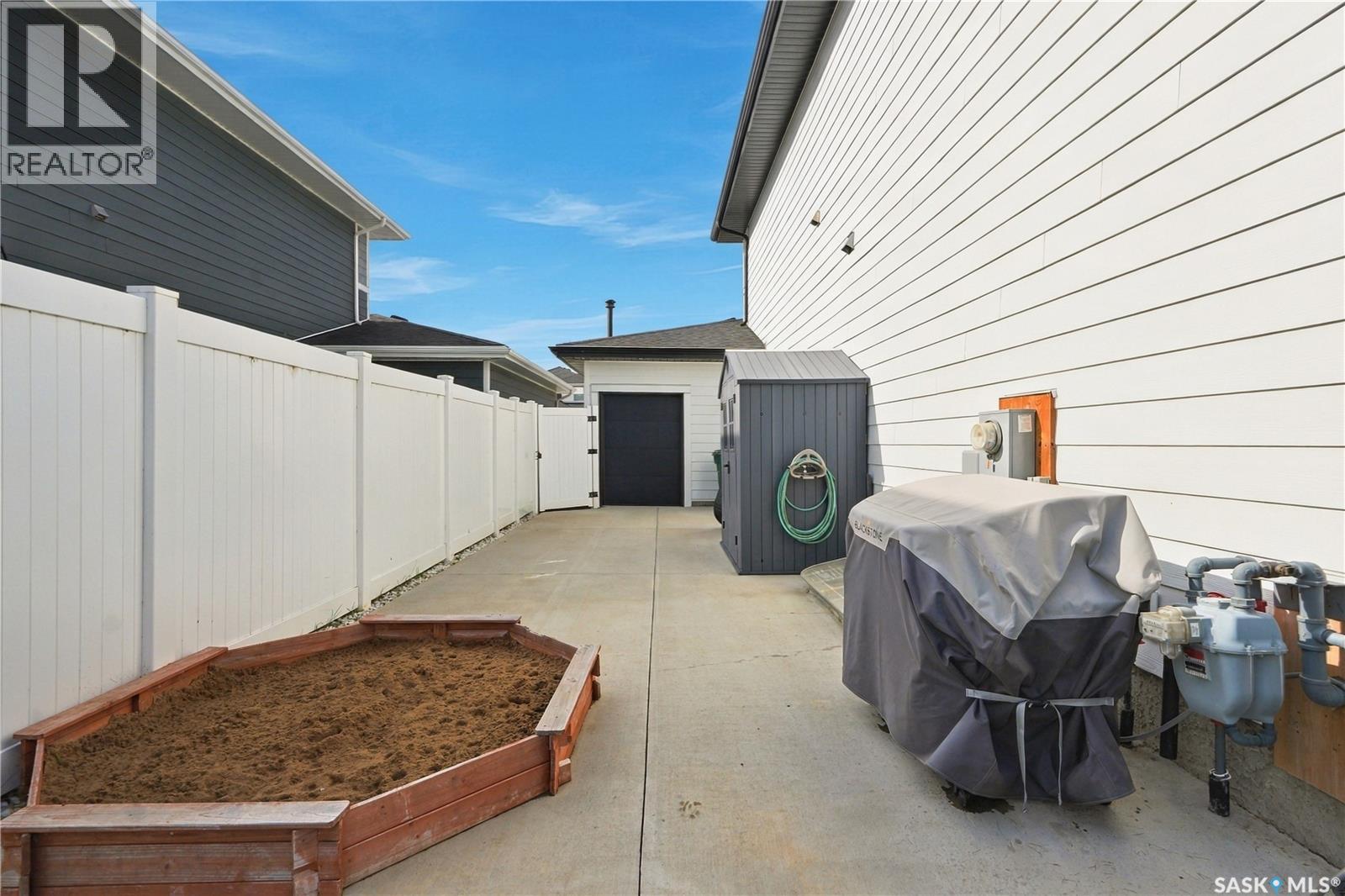 334 Stilling Manor, Saskatoon, Saskatchewan  S7V 0Y8 - Photo 41 - SK048704