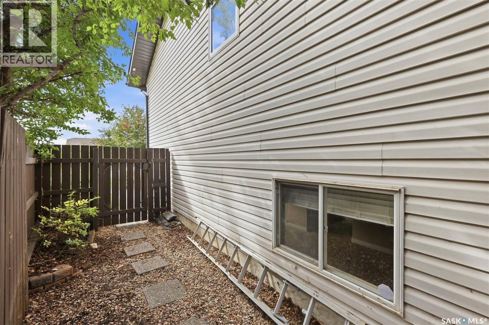 514 1st Avenue N, Warman, Saskatchewan  S0K 4S0 - Photo 45 - SK048688
