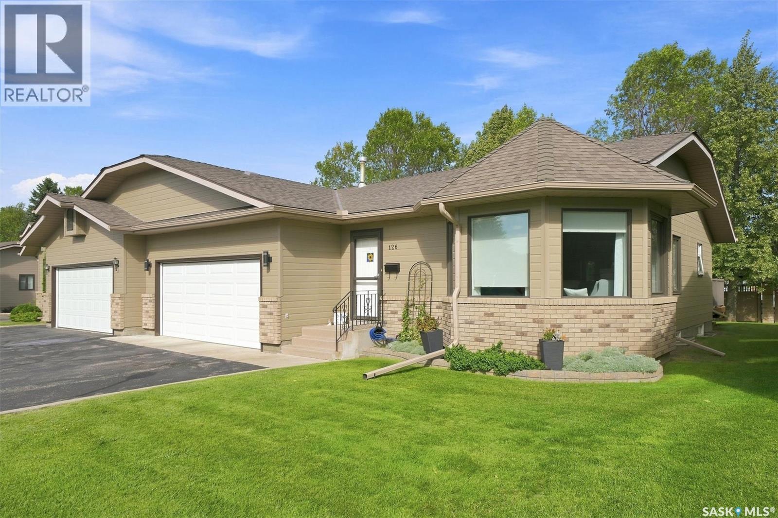 126 420 Heritage Crescent, Saskatoon, Saskatchewan  S7H 5P3 - Photo 1 - SK048651