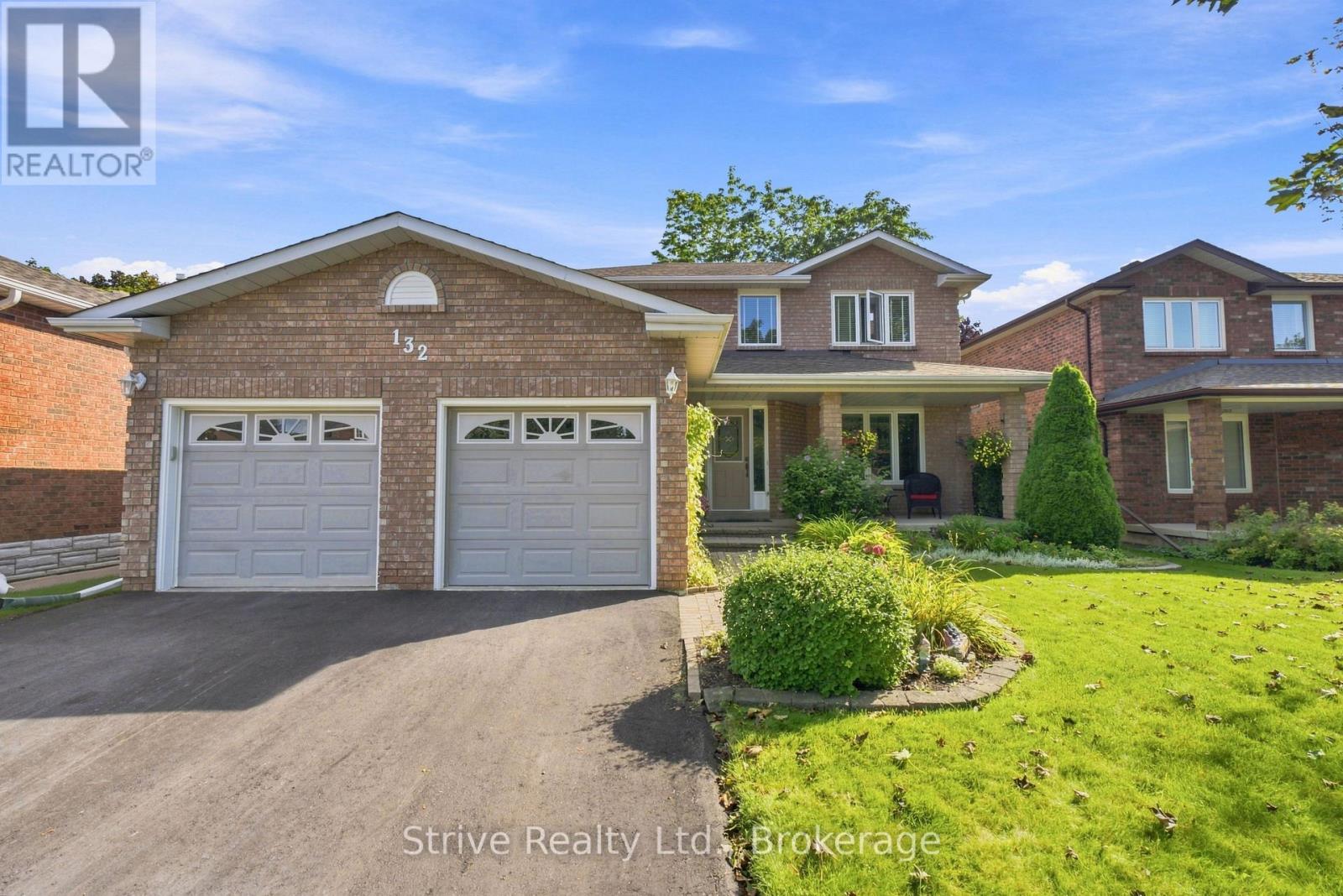 132 EAST HOUSE CRESCENT, Cobourg, Ontario