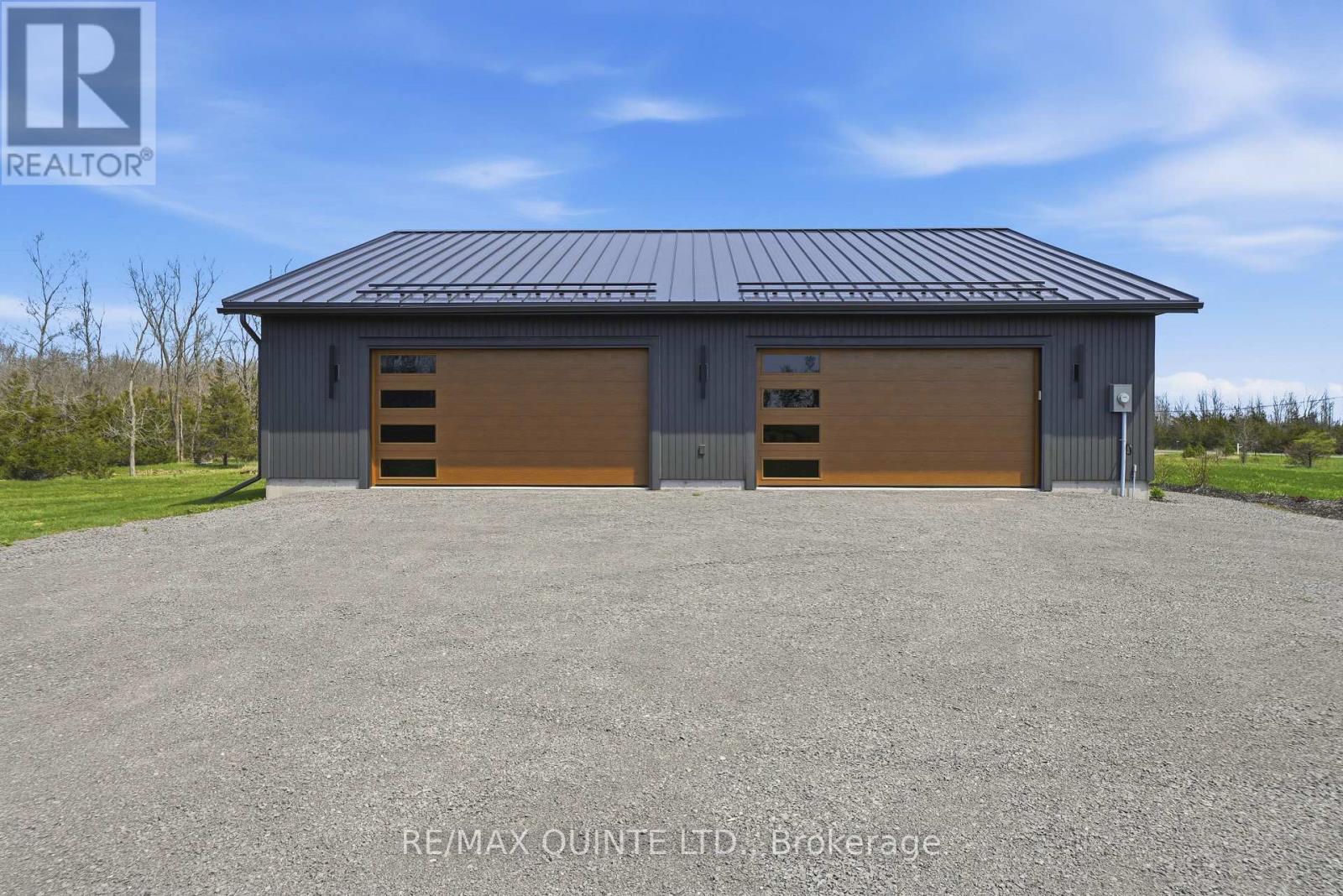 225 Mitchells Crossroad, Prince Edward County, Ontario  K0K 2T0 - Photo 4 - X13797804