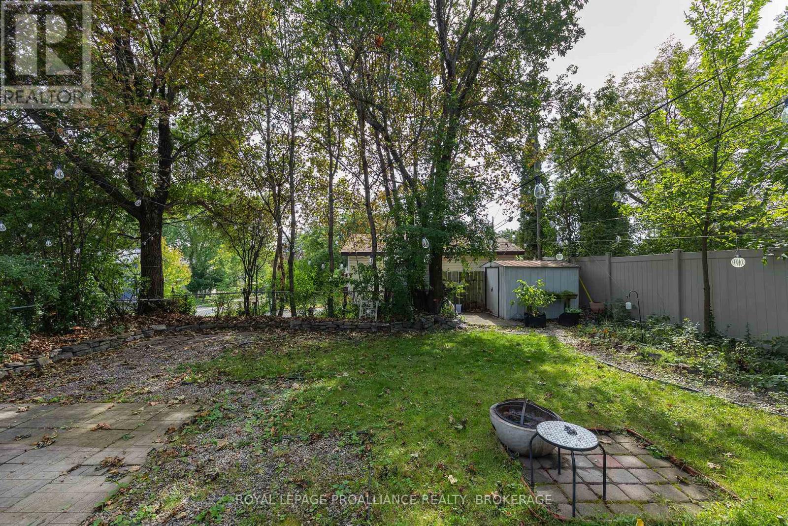 2 Dunkirk Avenue, Kingston, Ontario  K7K 2H4 - Photo 11 - X13797734