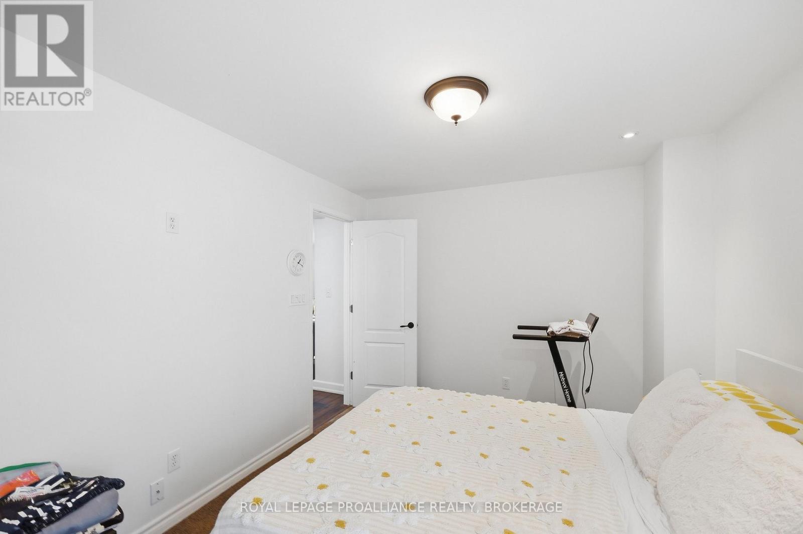 2 Dunkirk Avenue, Kingston, Ontario  K7K 2H4 - Photo 35 - X13797734
