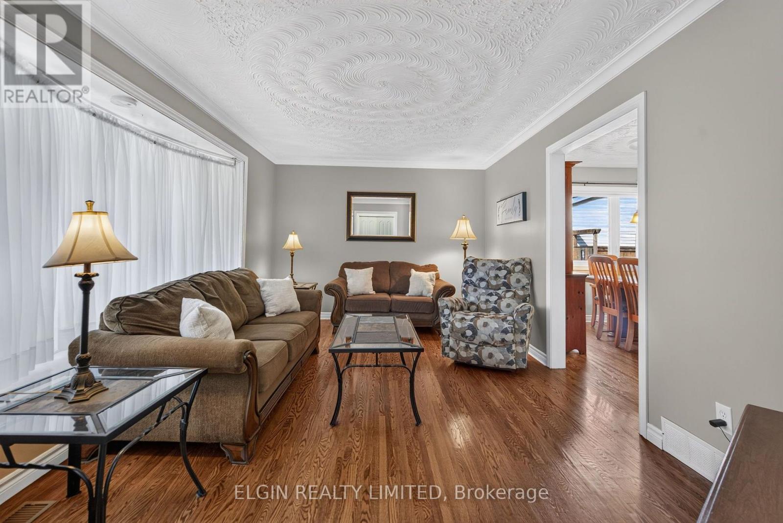 35 Leger Avenue, St. Thomas, Ontario  N5R 5N4 - Photo 4 - X13797592