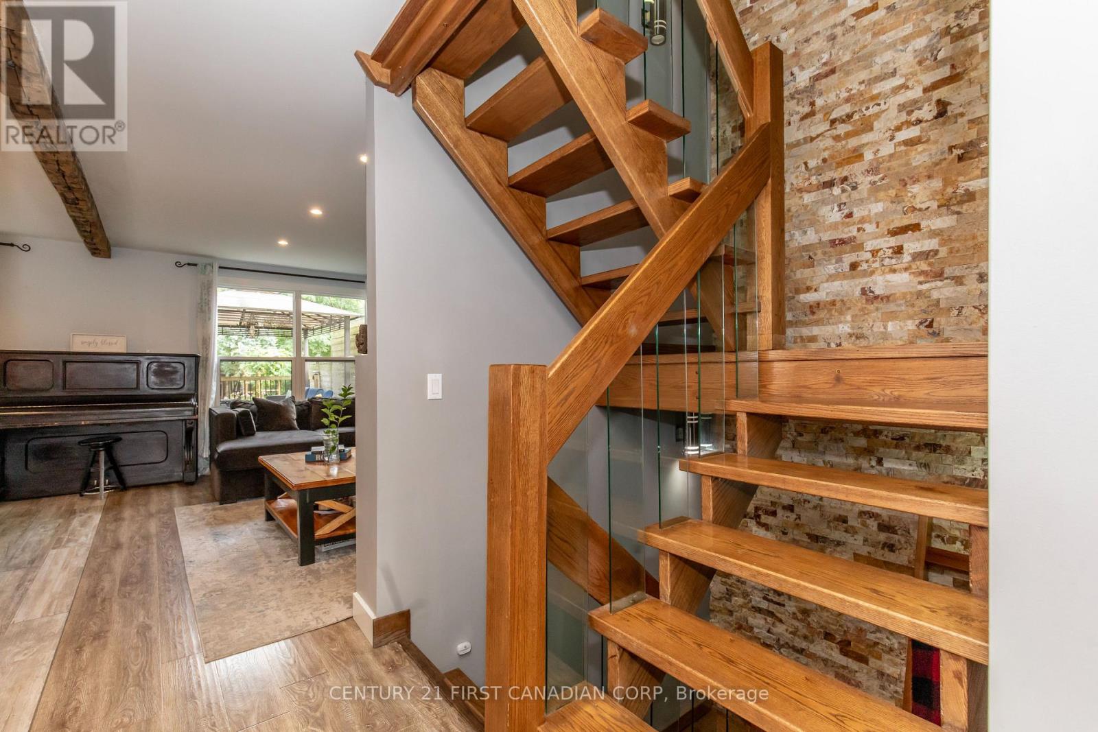 1279 Jalna Boulevard, London South, Ontario  N6E 2G3 - Photo 13 - X13797604