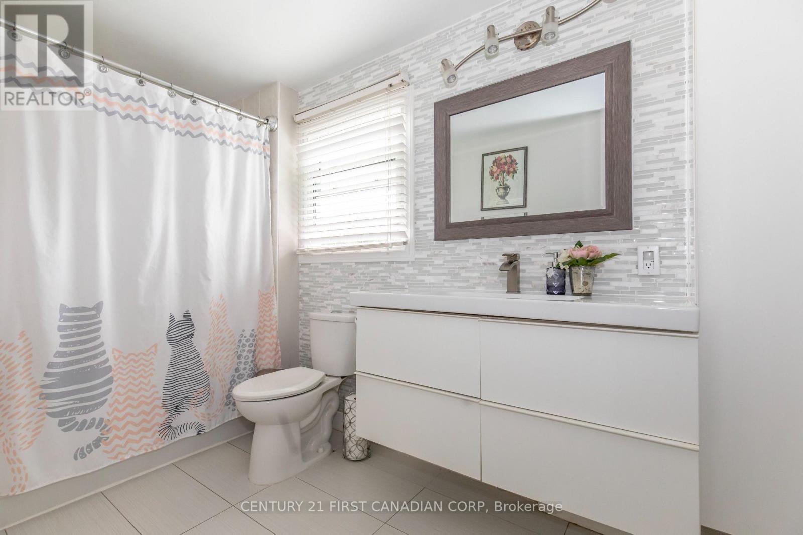 1279 Jalna Boulevard, London South, Ontario  N6E 2G3 - Photo 19 - X13797604