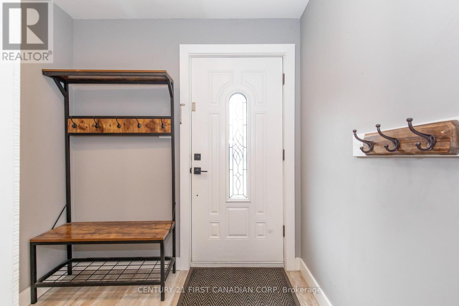 1279 Jalna Boulevard, London South, Ontario  N6E 2G3 - Photo 5 - X13797604