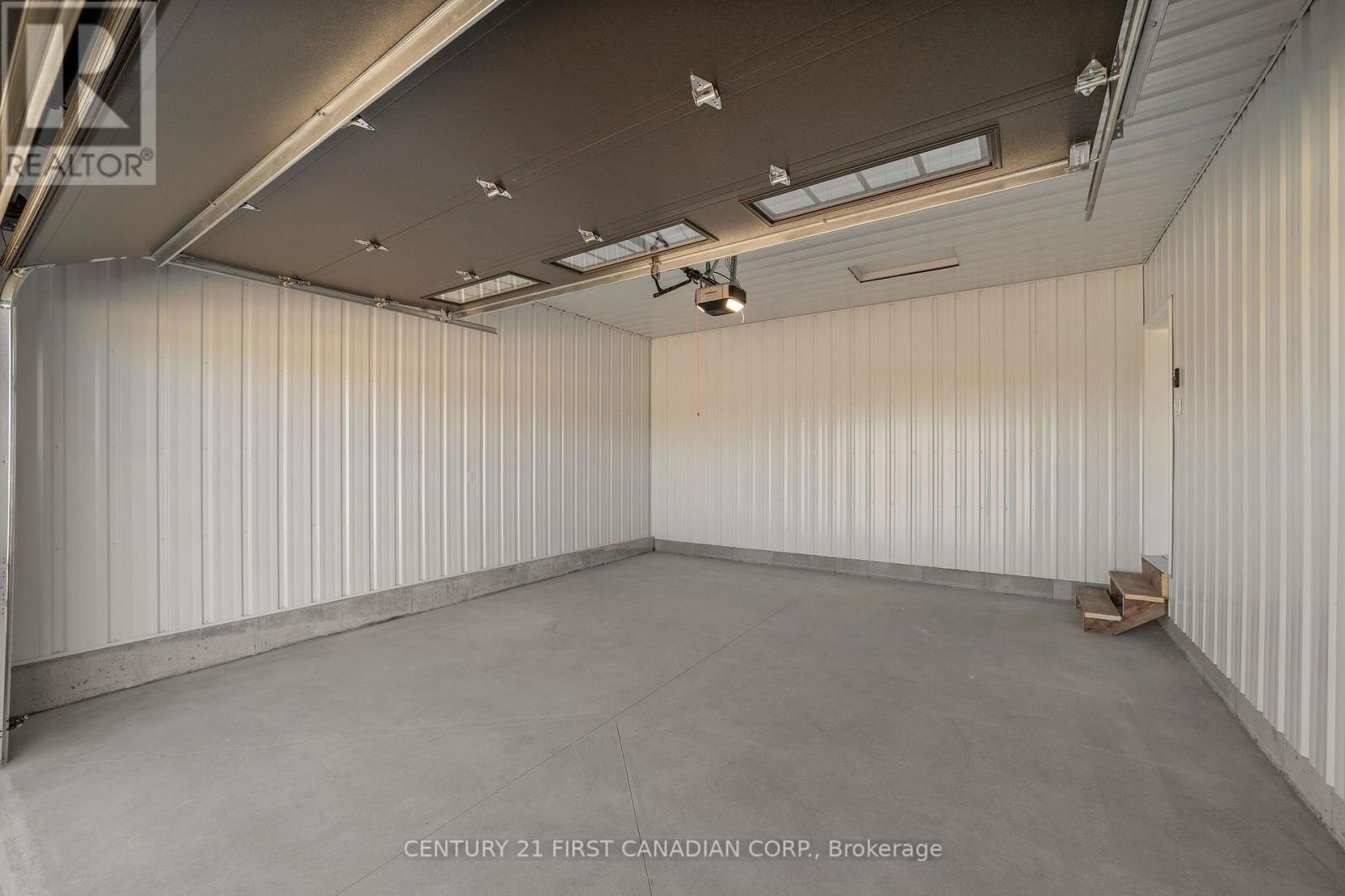 123 Addison Avenue, Lucan Biddulph, Ontario  N0M 2J0 - Photo 29 - X13797800