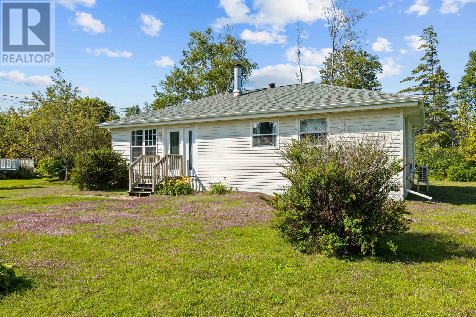 59 Vail Court, Stanhope, Prince Edward Island  C0A 1P0 - Photo 2 - 202619295