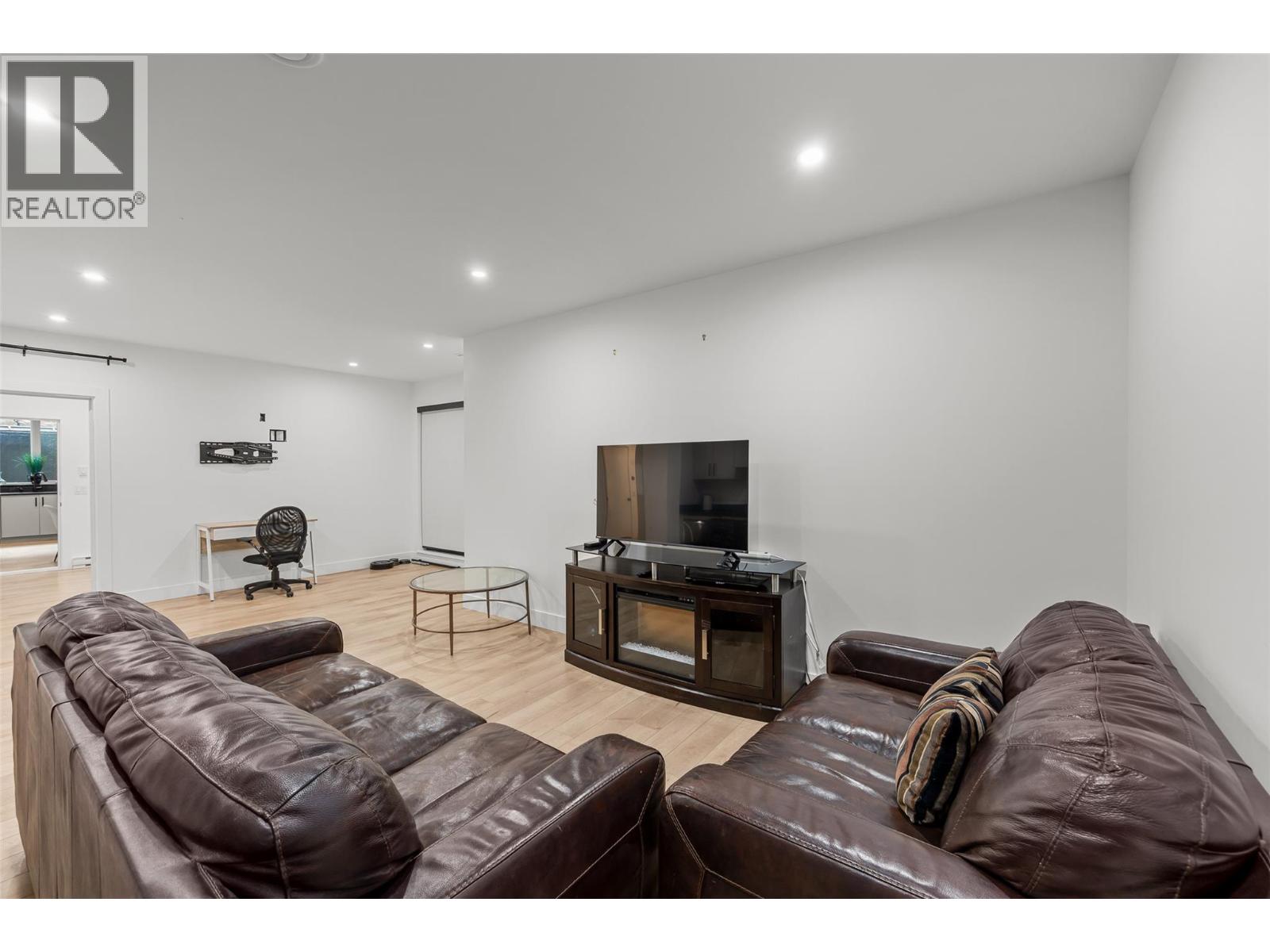 466 Swan Drive, Kelowna, British Columbia  V1W 5L9 - Photo 57 - 10399479