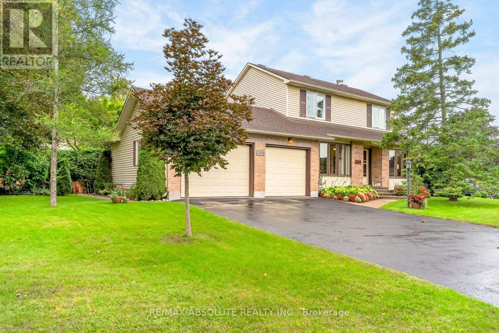 309 LIARD STREET, Ottawa, Ontario