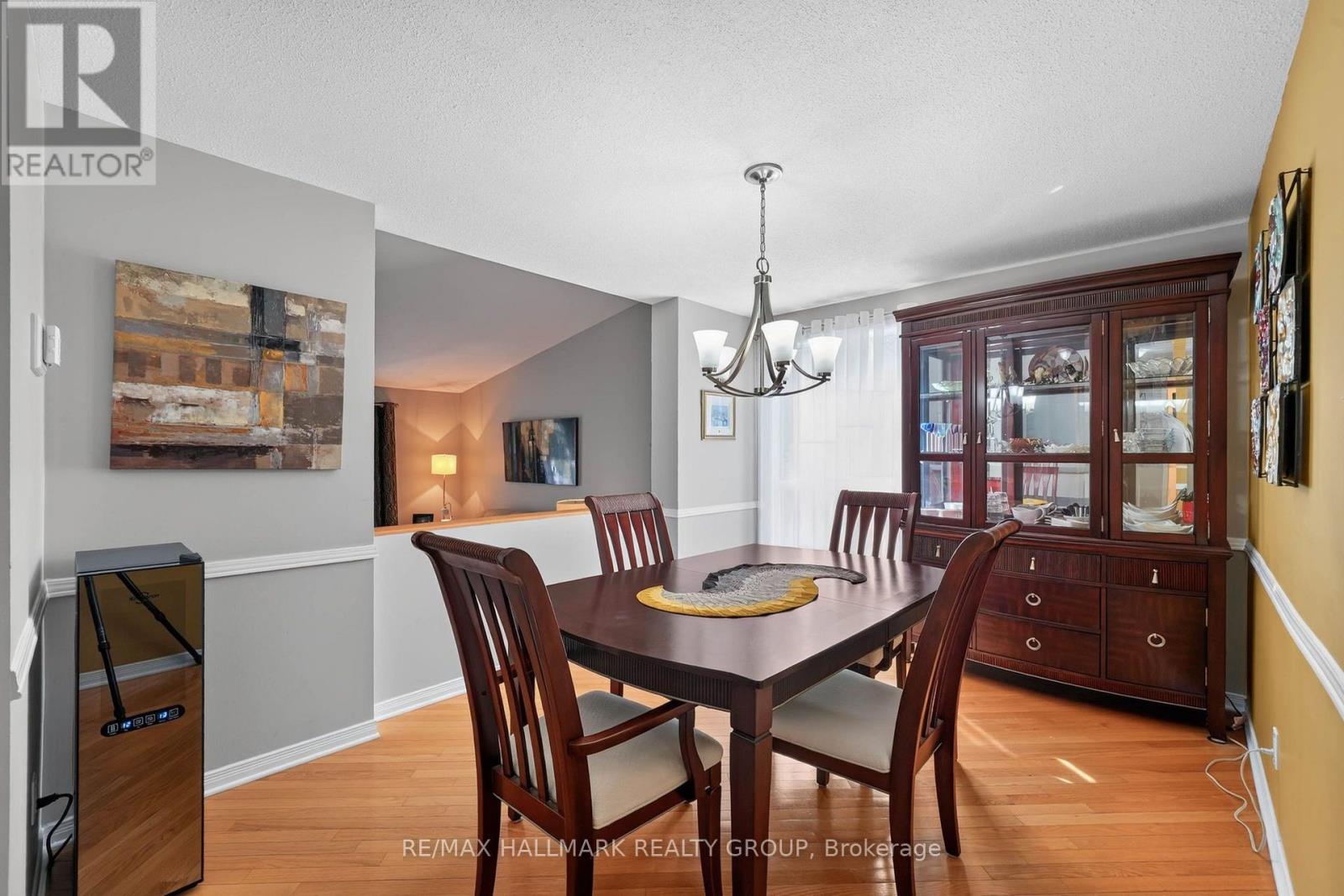 1055 Avignon Court, Ottawa, Ontario  K1C 2N4 - Photo 9 - X13797768
