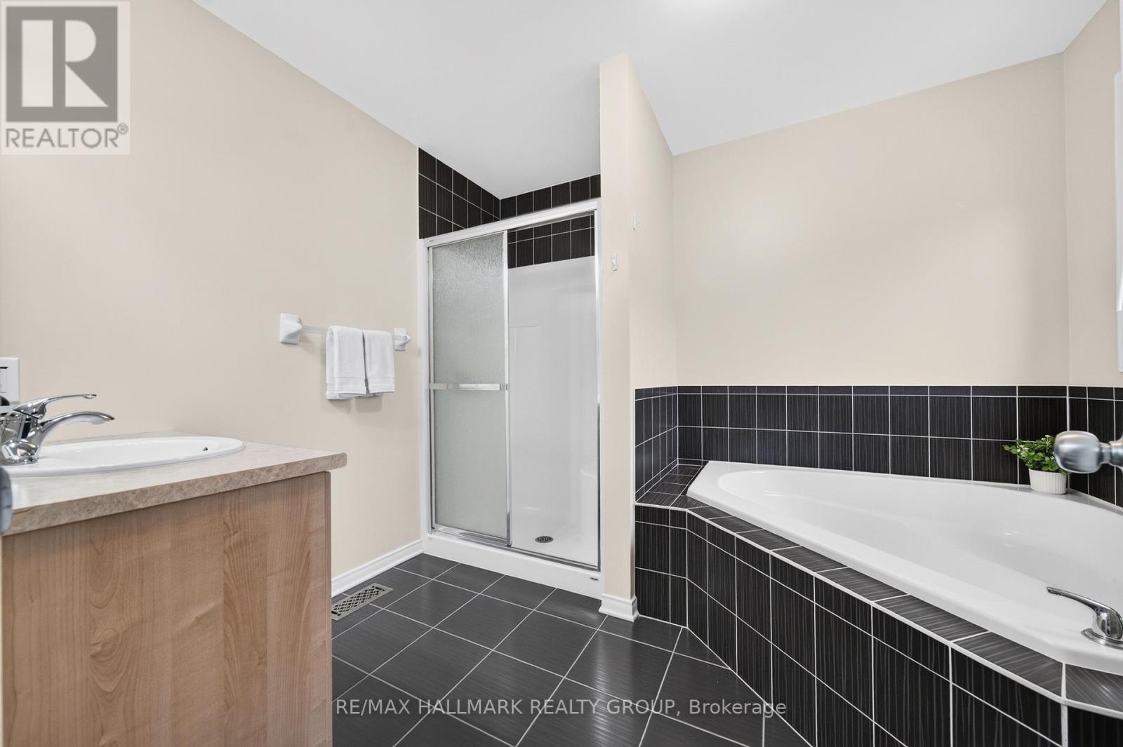 678 Percifor Way, Ottawa, Ontario  K1W 0E2 - Photo 29 - X13797772