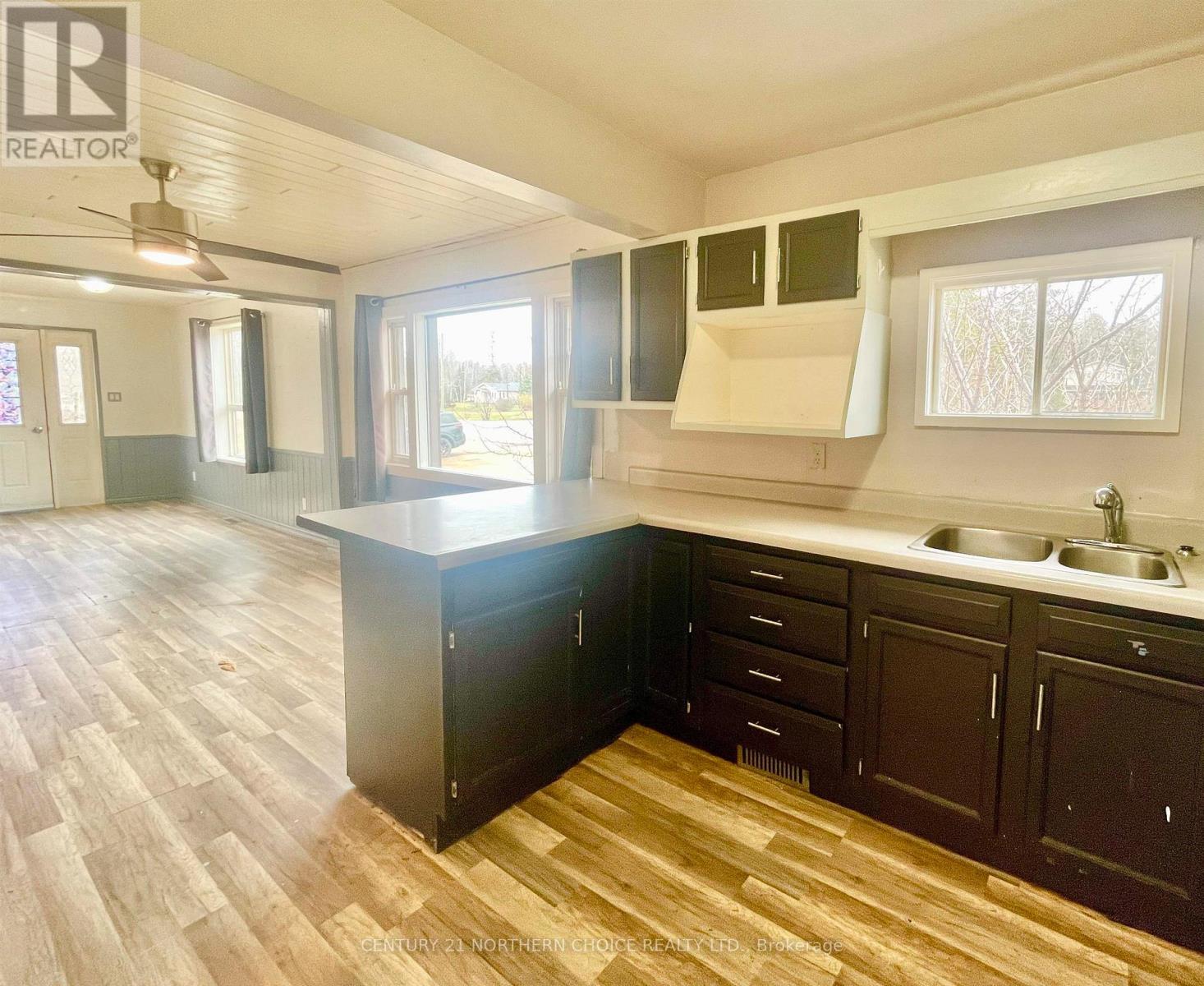 70 Armstrong Street, Machin, Ontario  P0V 2V0 - Photo 10 - X13797828