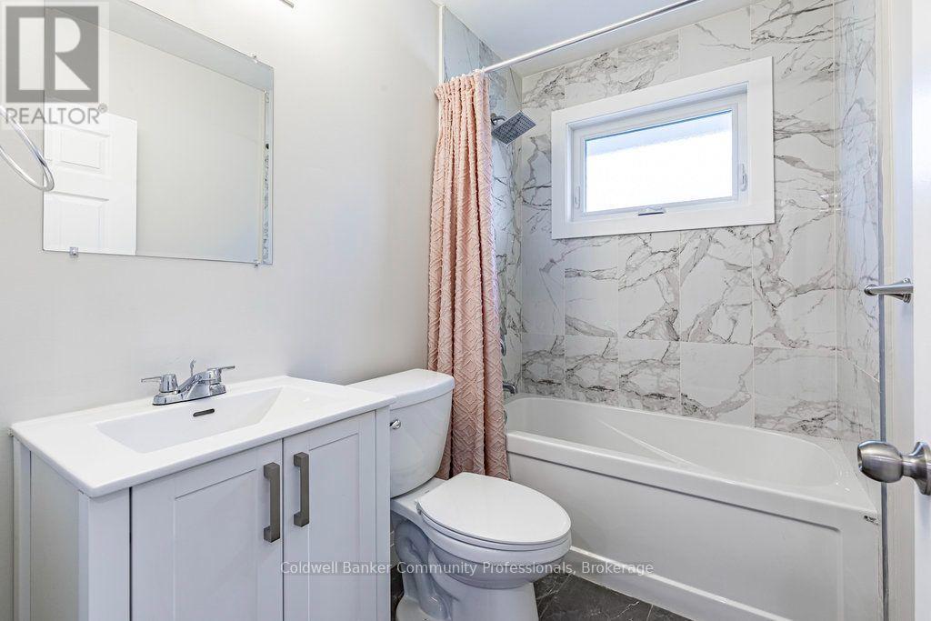 173 West 32nd Street, Hamilton, Ontario  L9C 5H1 - Photo 22 - X13797712