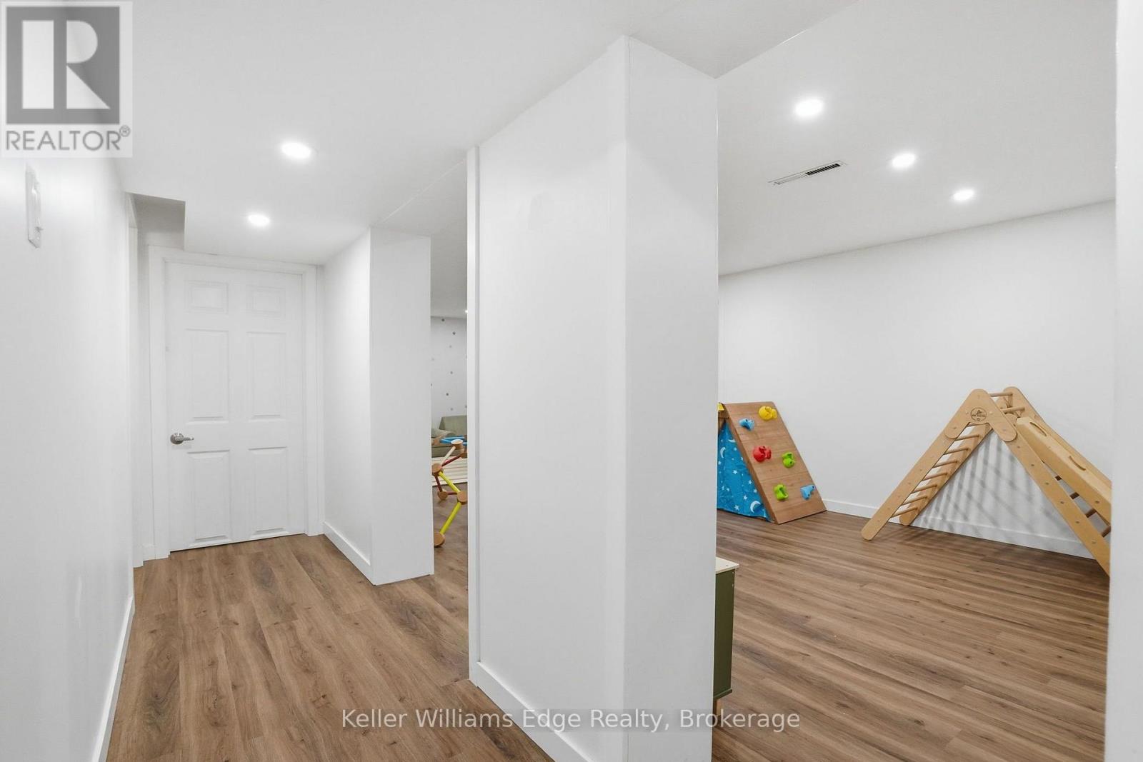 131 West 34th Street, Hamilton, Ontario  L9C 5K4 - Photo 27 - X13797646
