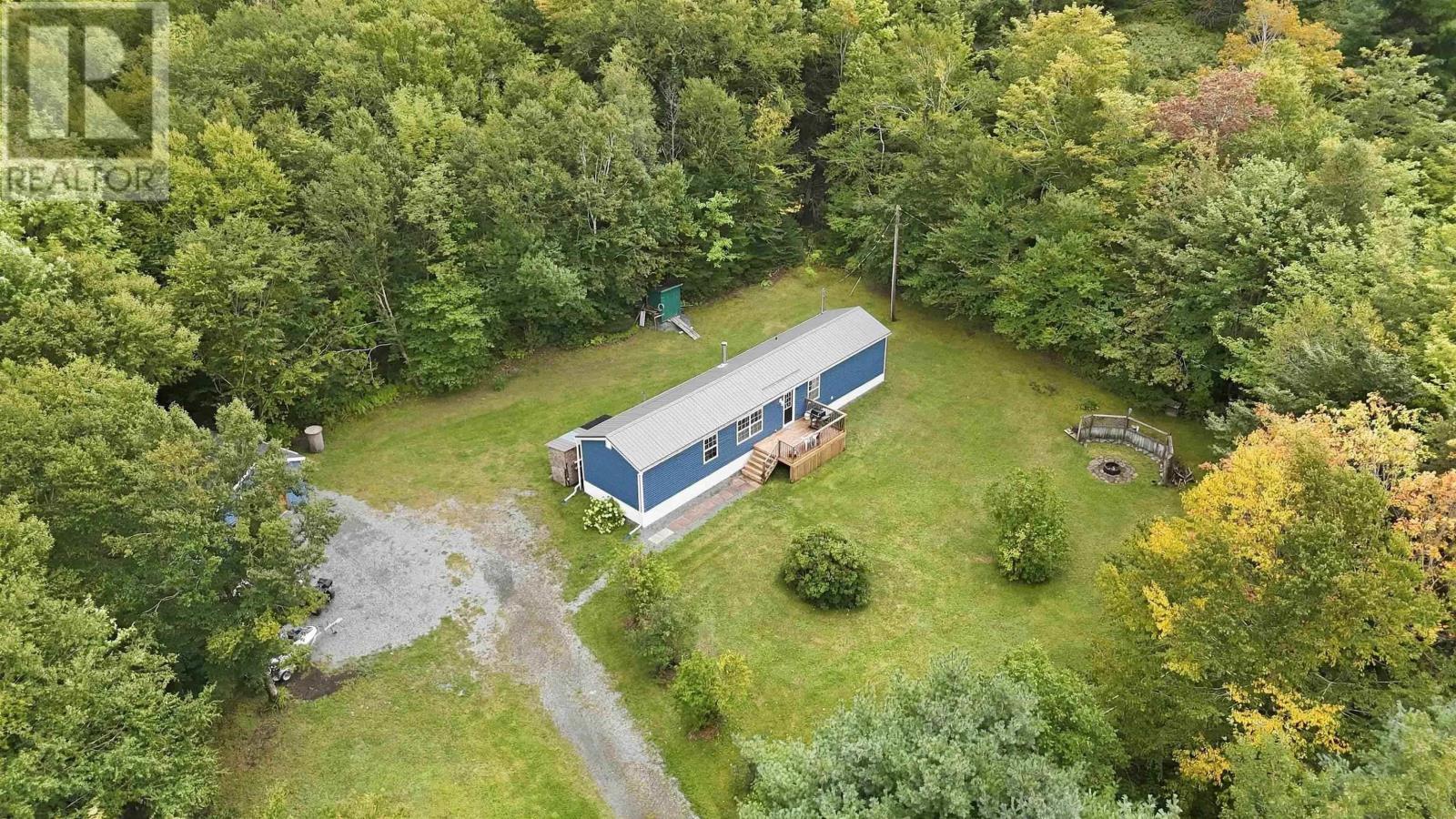 26 Shady Lane, Mill Lake, Nova Scotia  B0N 2M0 - Photo 2 - 202623644