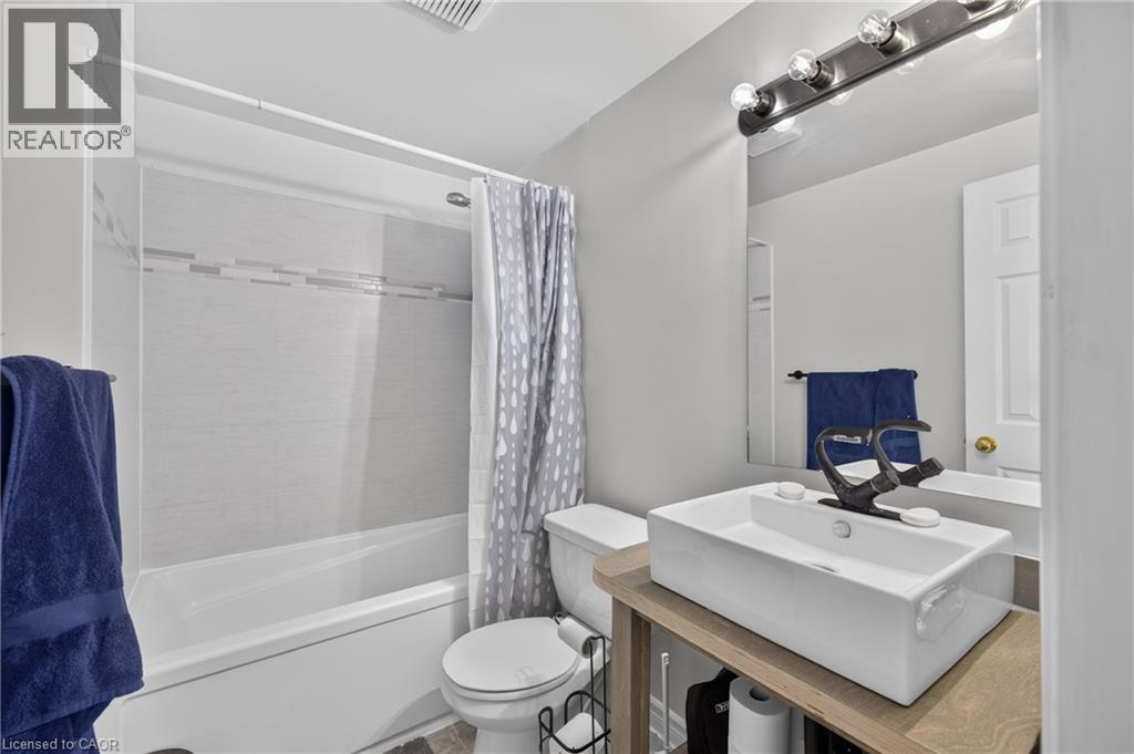 73 Hewitt Lane, Guelph, Ontario  N1K 1V7 - Photo 14 - 40863265