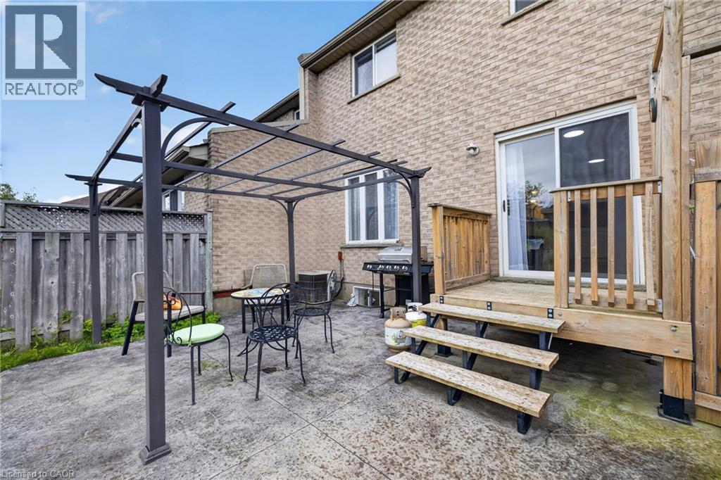 73 Hewitt Lane, Guelph, Ontario  N1K 1V7 - Photo 26 - 40863265