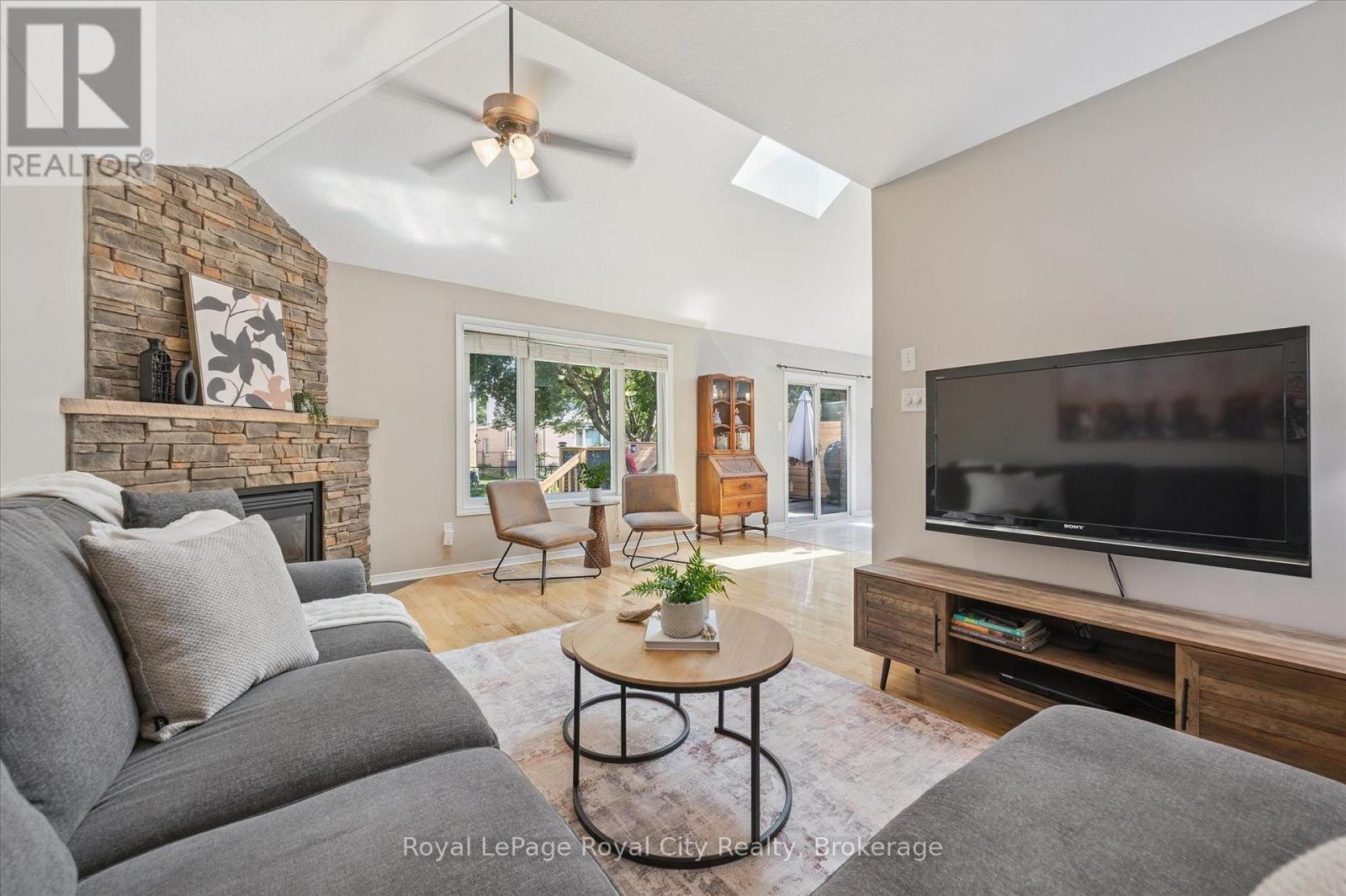 27 Oakridge Crescent, Guelph, Ontario  N1L 1J3 - Photo 13 - X13797556
