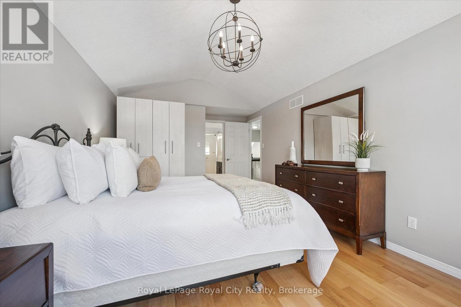 27 Oakridge Crescent, Guelph, Ontario  N1L 1J3 - Photo 27 - X13797556