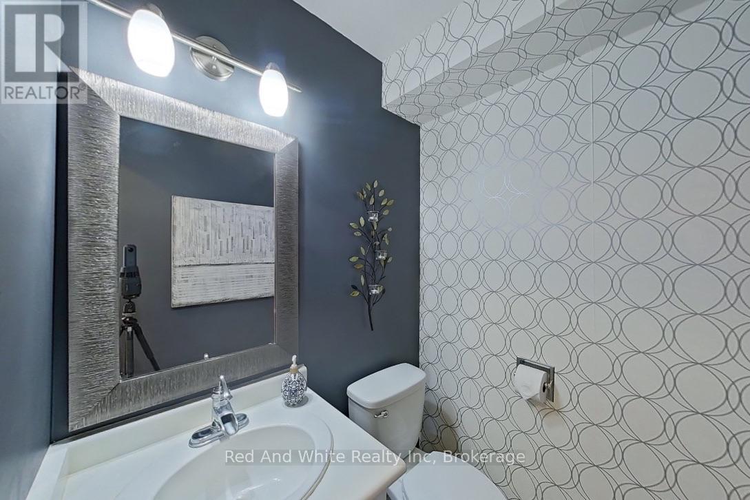 554 Grand Ridge Drive, Cambridge, Ontario  N1S 4Y9 - Photo 21 - X13797564