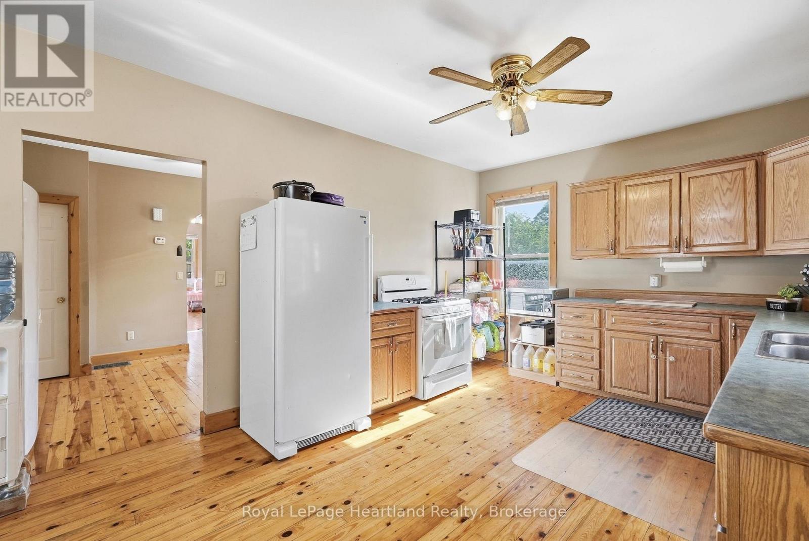 8 Clarke Street S, Minto, Ontario  N0G 1M0 - Photo 25 - X13797708