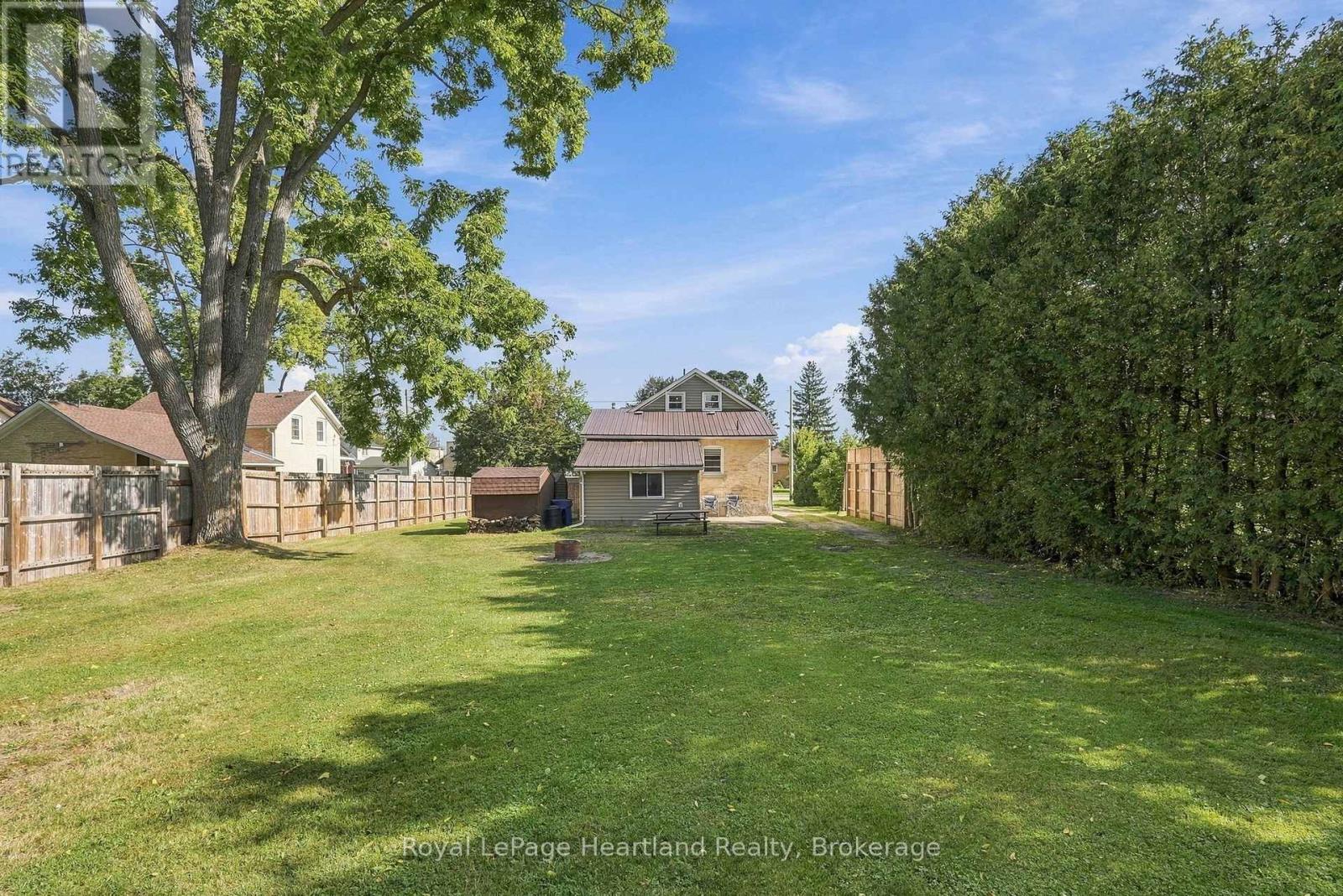 8 Clarke Street S, Minto, Ontario  N0G 1M0 - Photo 32 - X13797708
