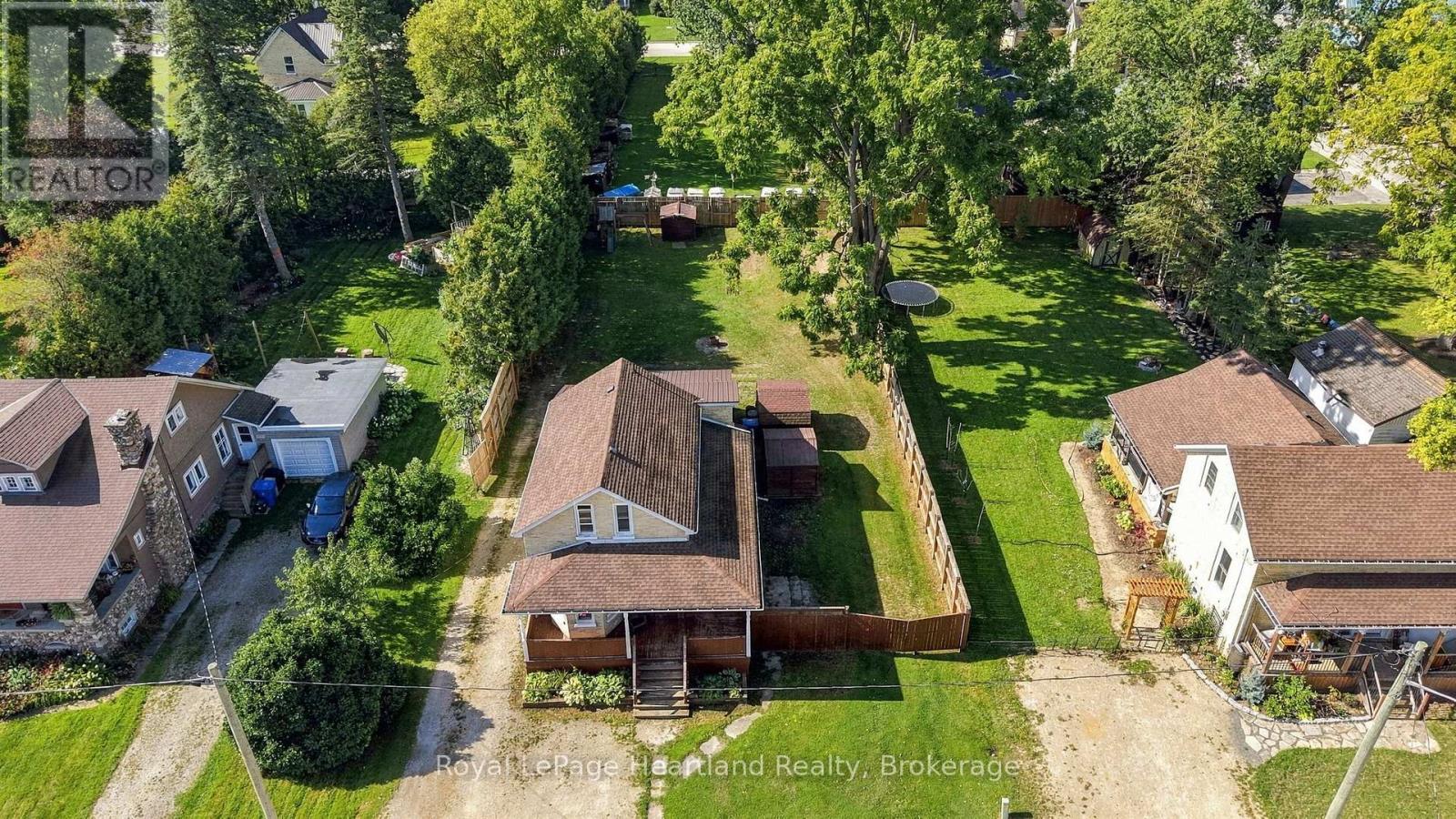 8 Clarke Street S, Minto, Ontario  N0G 1M0 - Photo 38 - X13797708