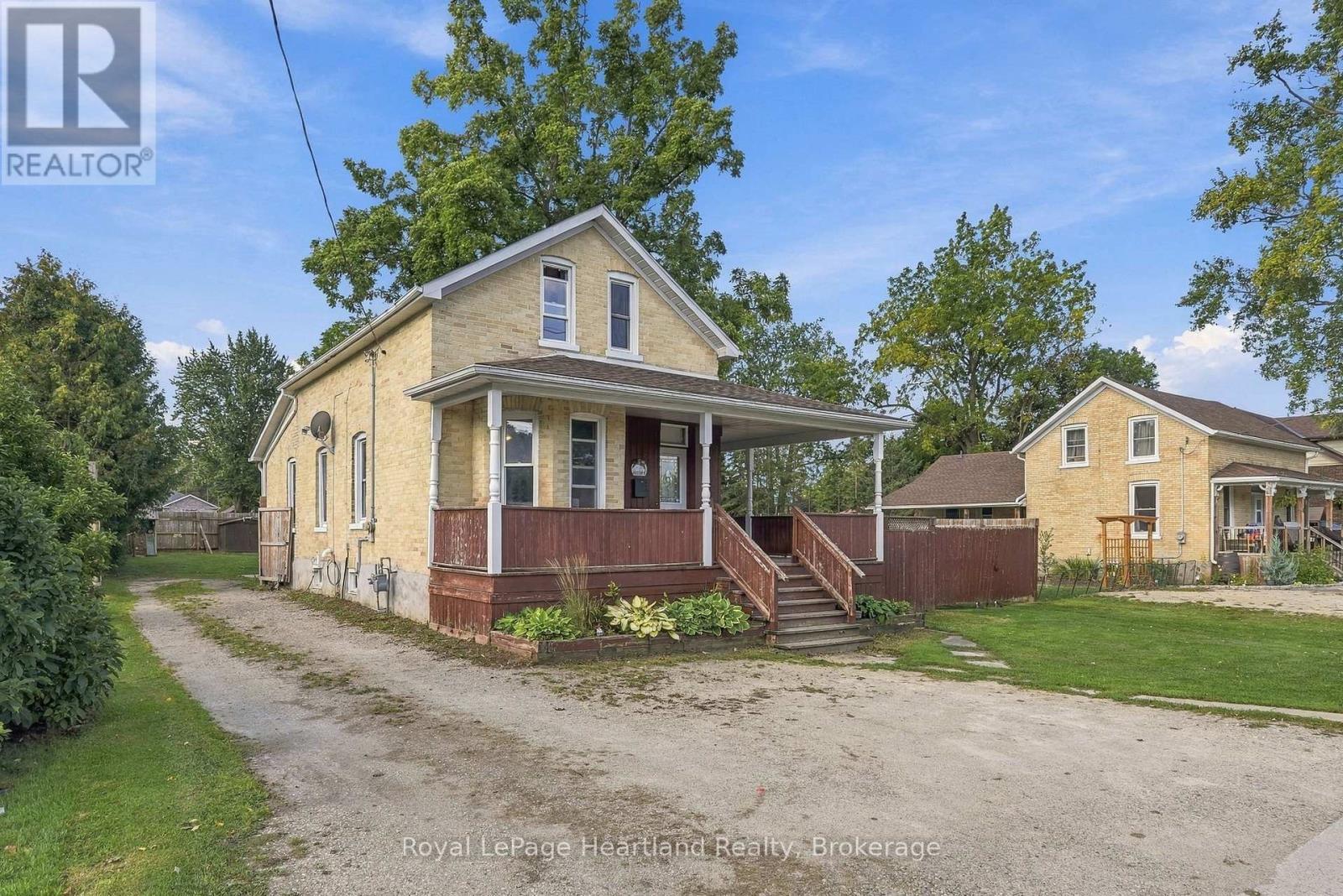8 Clarke Street S, Minto, Ontario  N0G 1M0 - Photo 41 - X13797708