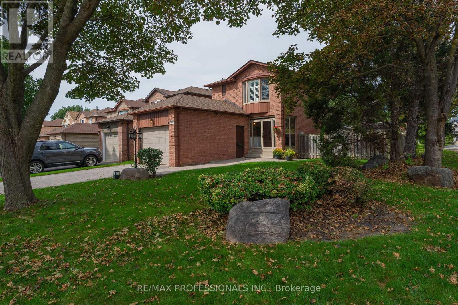 36 MILLINGTON CRESCENT, Ajax, Ontario