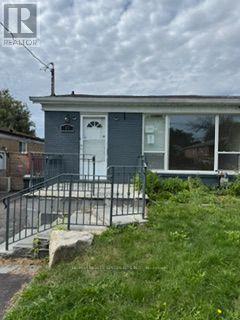 17 Huddleston Court, Toronto, Ontario  M1L 4L1 - Photo 1 - E13797766