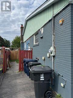 17 Huddleston Court, Toronto, Ontario  M1L 4L1 - Photo 8 - E13797766