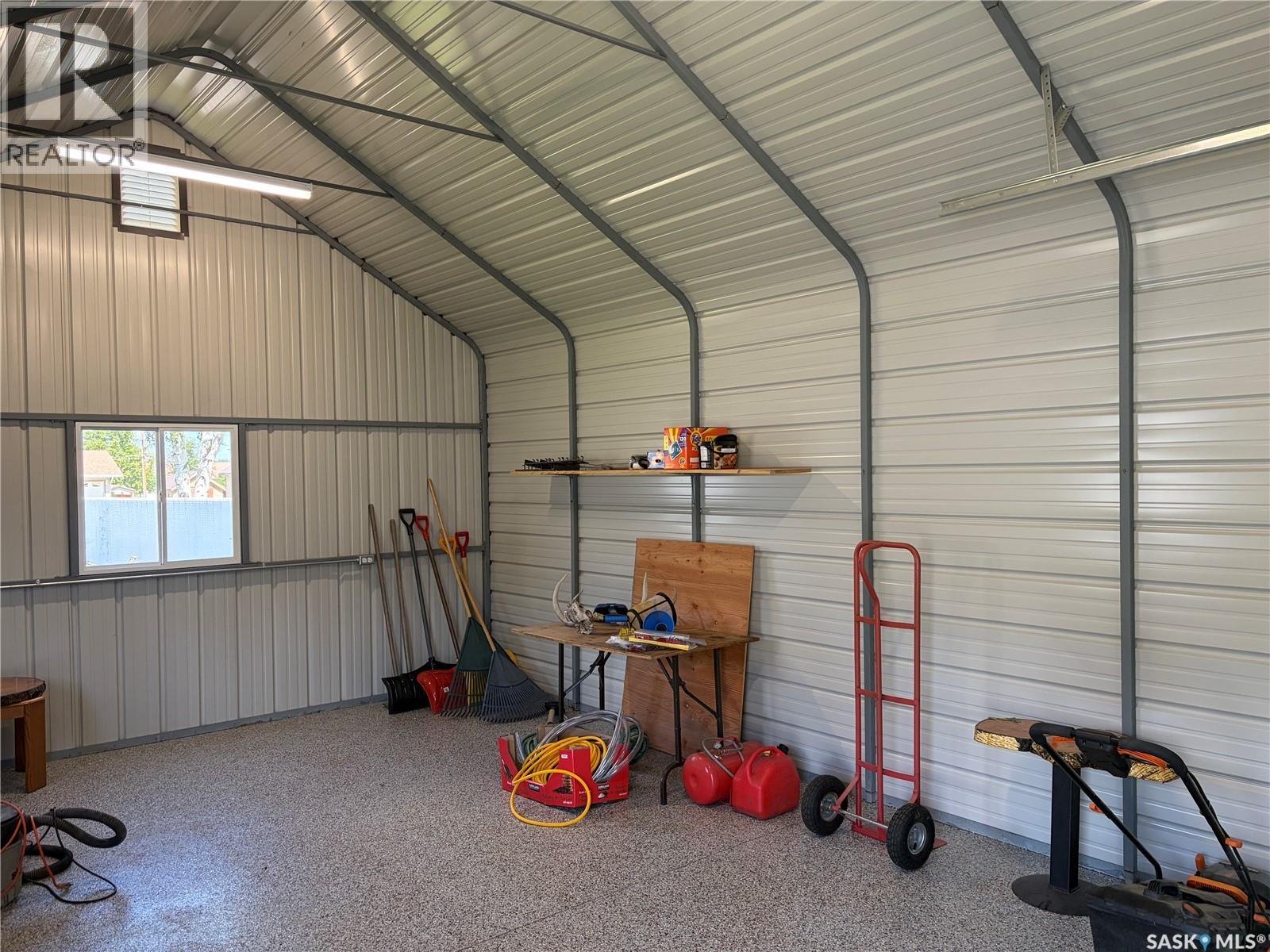 201 1st Street, Kelvington, Saskatchewan  S0A 1W0 - Photo 45 - SK041875