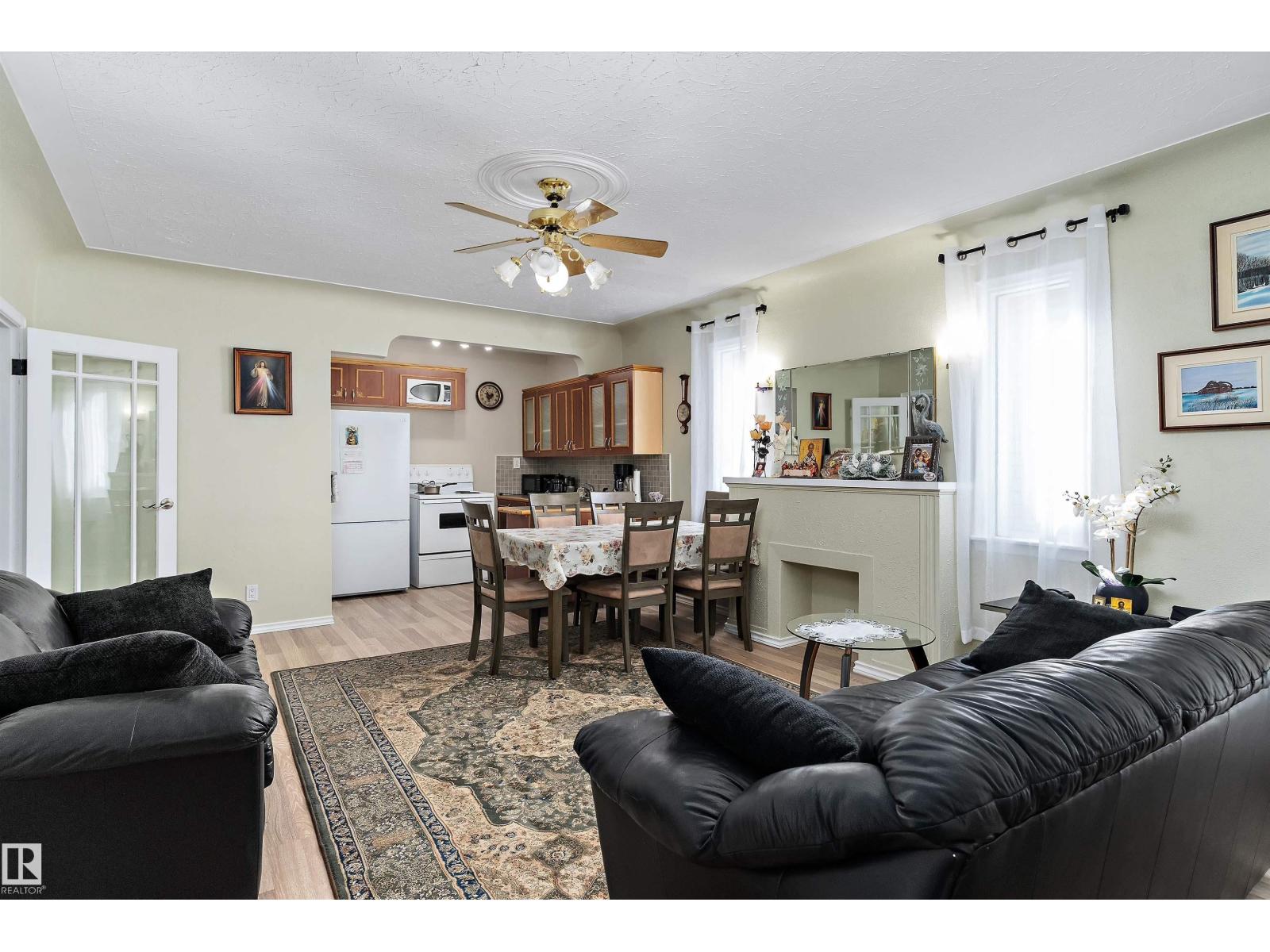 11911 70 St NW, Edmonton, Alberta  T5B 1V1 - Photo 4 - E4508318