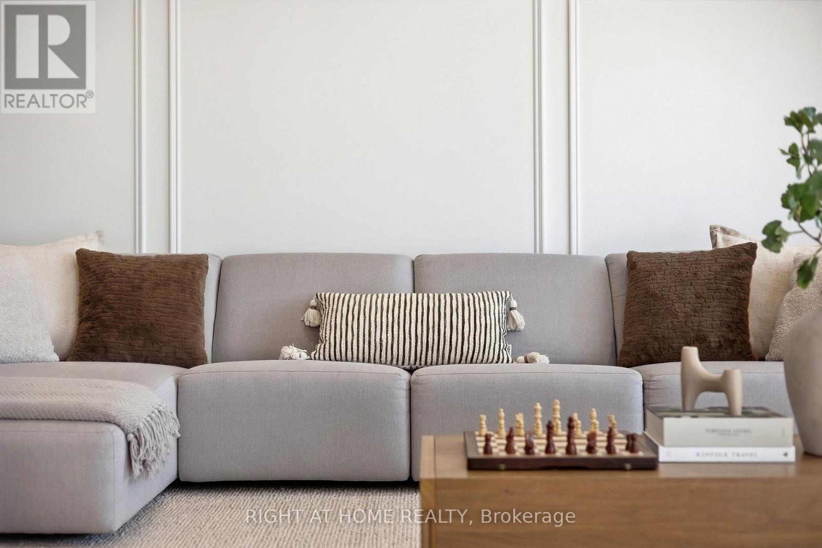 70 Balsdon Hollow, East Gwillimbury, Ontario  L9N 0Y1 - Photo 19 - N13797654