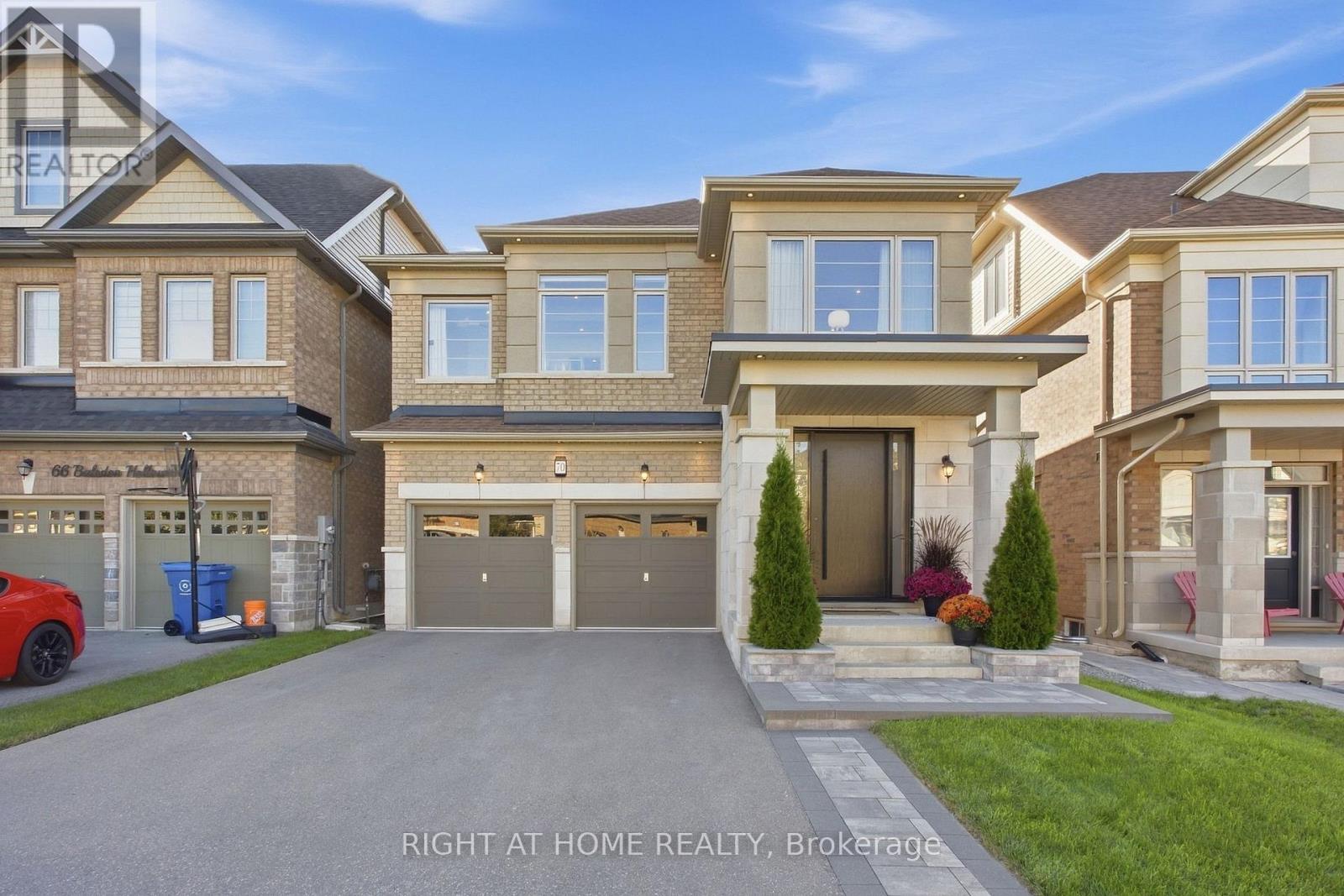 70 Balsdon Hollow, East Gwillimbury, Ontario  L9N 0Y1 - Photo 3 - N13797654