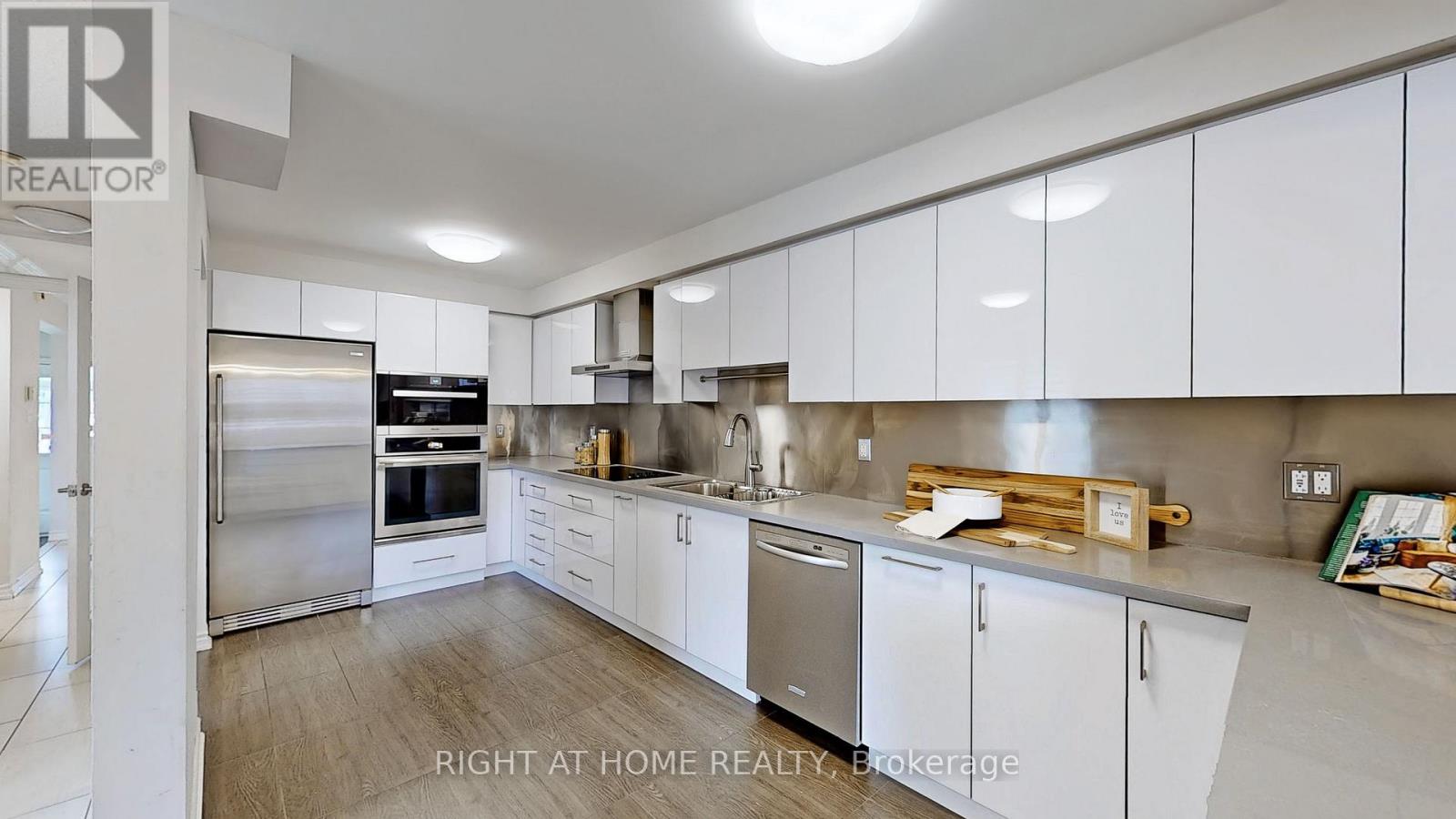 1 Ray Street, Markham, Ontario  L3R 5X6 - Photo 12 - N13797850