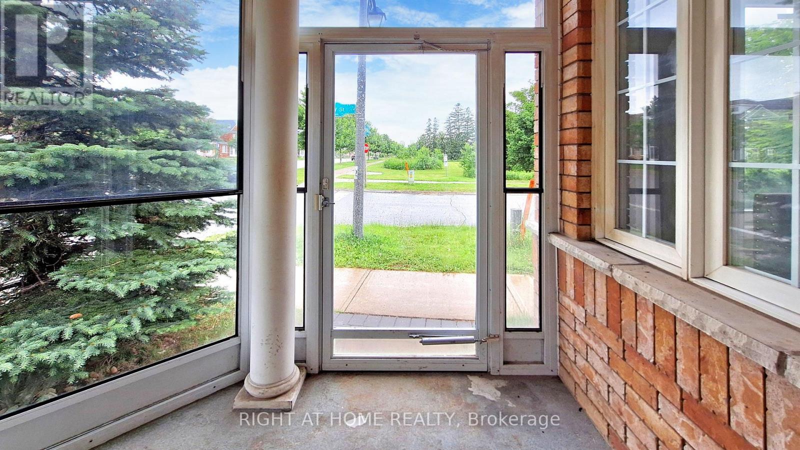 1 Ray Street, Markham, Ontario  L3R 5X6 - Photo 3 - N13797850