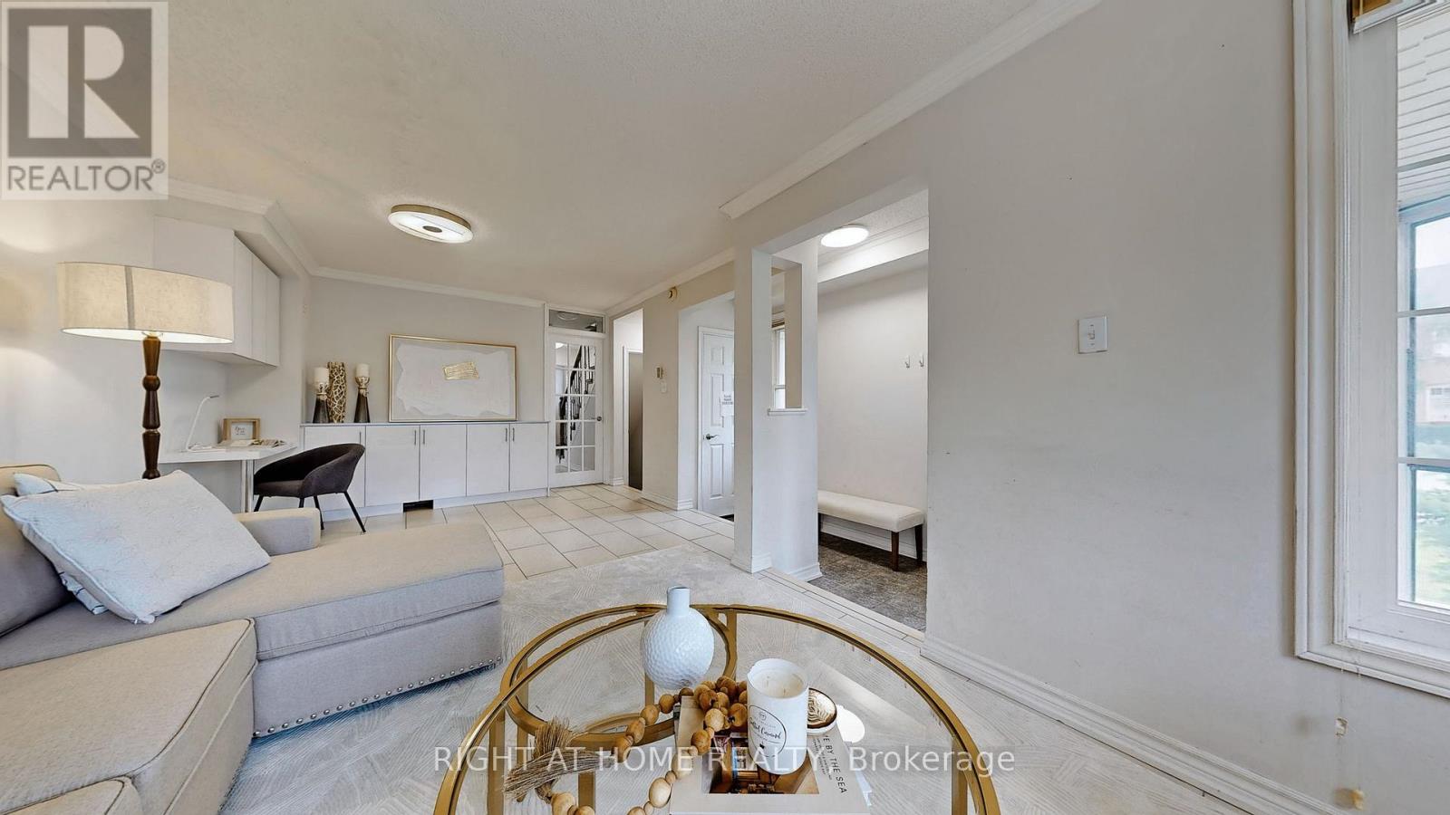 1 Ray Street, Markham, Ontario  L3R 5X6 - Photo 7 - N13797850