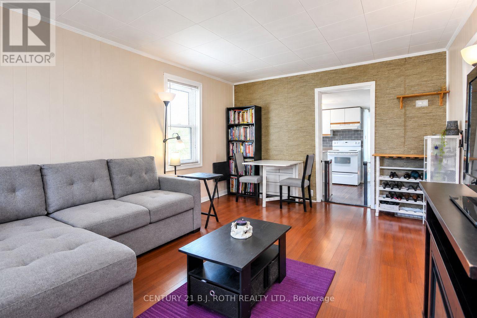 381 Forest Avenue S, Orillia, Ontario  L3V 3Z2 - Photo 10 - S13797666