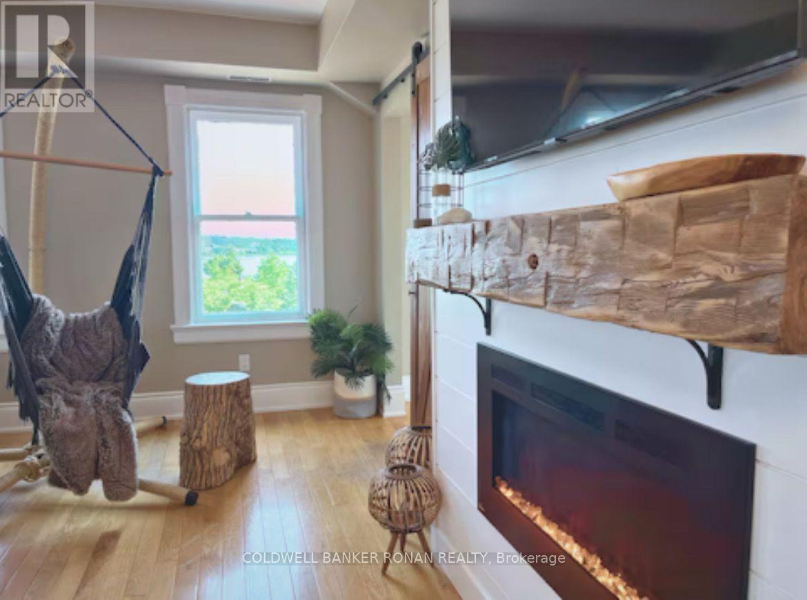 3rd Floor - 268 Bradford Street, Barrie, Ontario  L4N 3B8 - Photo 2 - S13797748