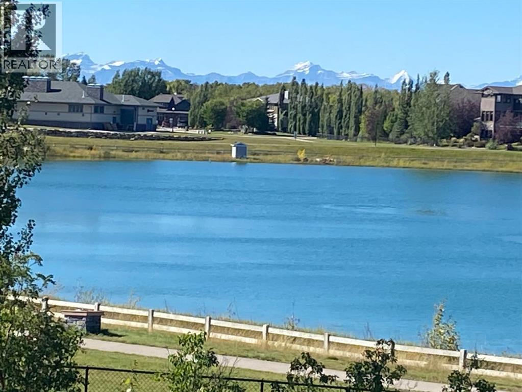 31 Montenaro Bay, Cochrane Lake, Alberta  T4C 0A5 - Photo 4 - A2346115