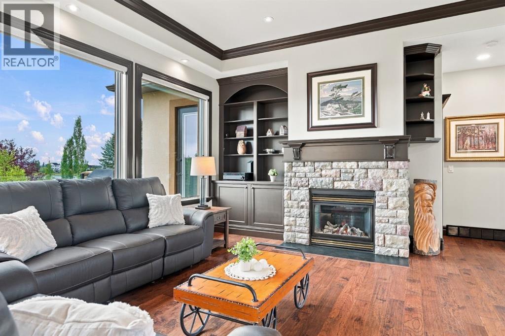 31 Montenaro Bay, Cochrane Lake, Alberta  T4C 0A5 - Photo 11 - A2346115