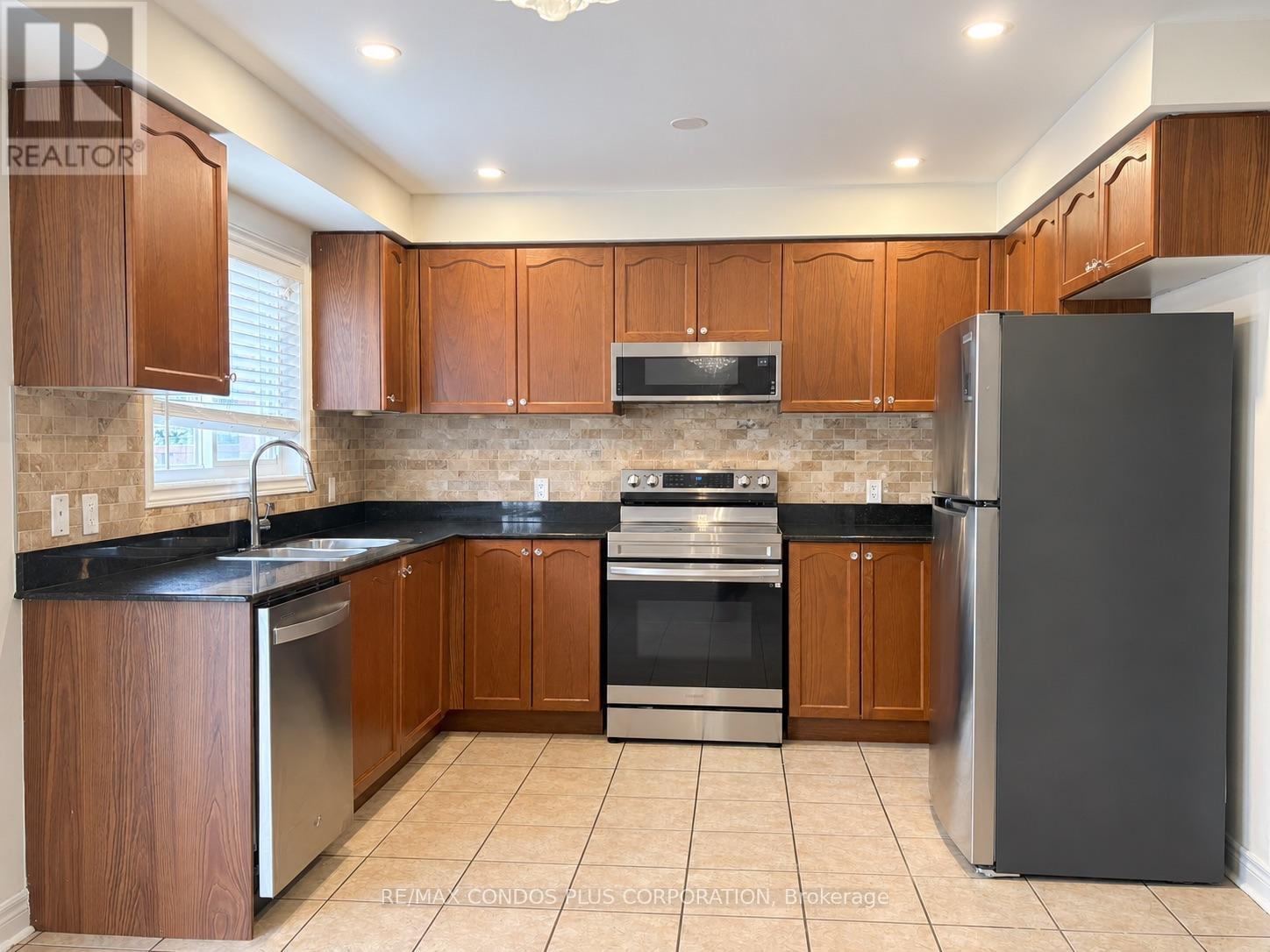1278 Costigan Road, Milton, Ontario  L9T 0Y9 - Photo 8 - W13797568