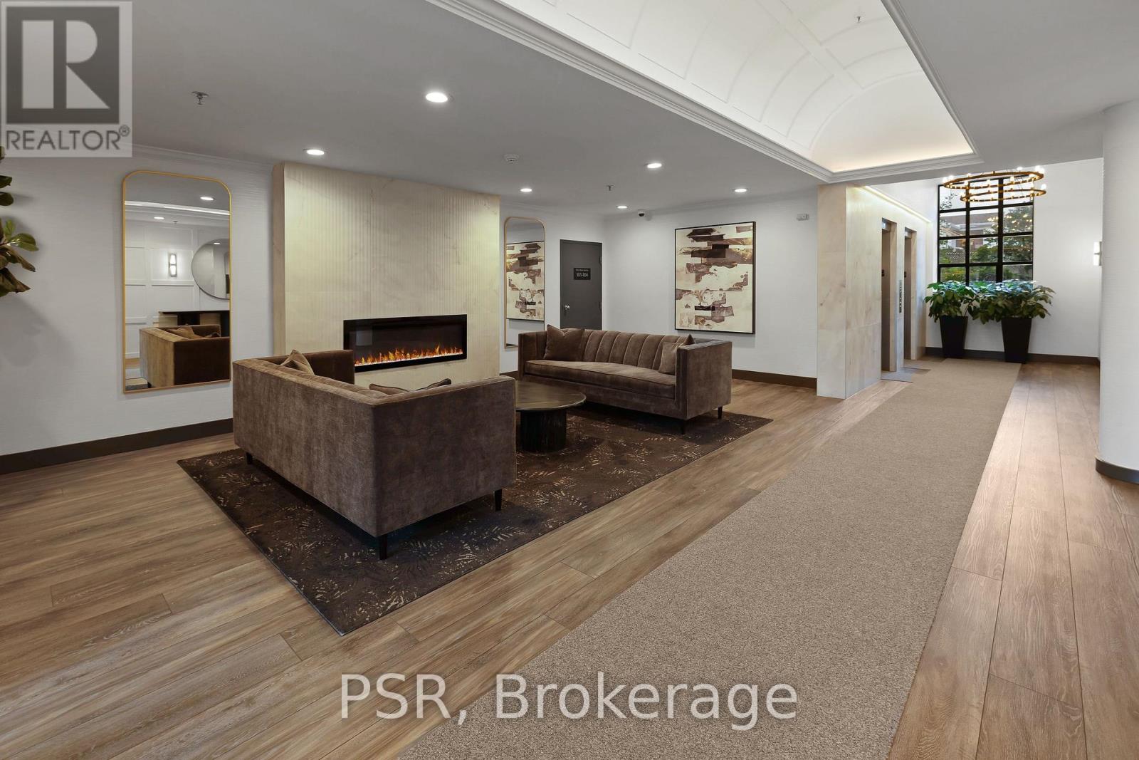 312 - 185 Robinson Street, Oakville, Ontario  L6J 7P6 - Photo 4 - W13797570