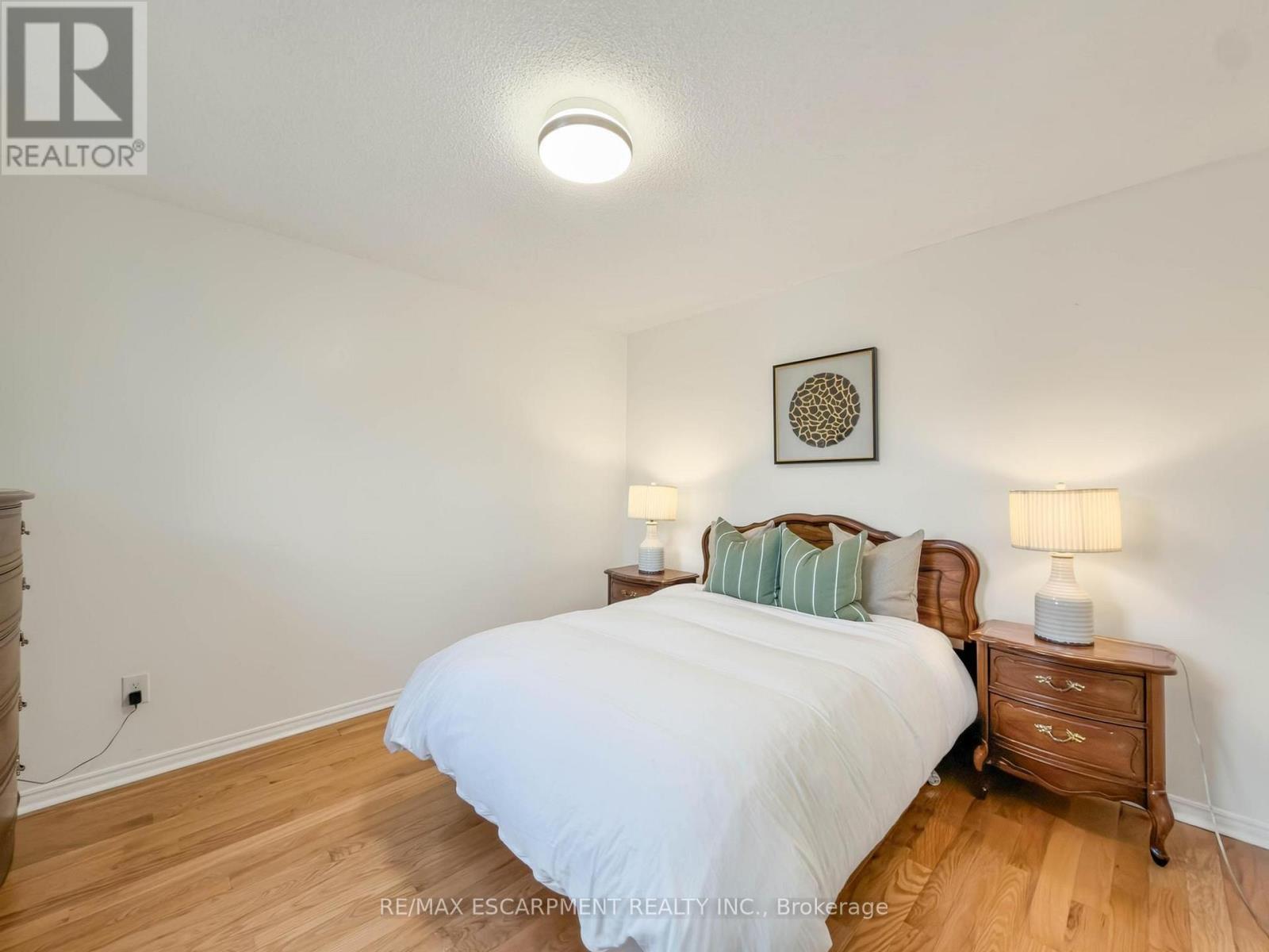 1236 Thorpe Road, Burlington, Ontario  L7S 2C9 - Photo 36 - W13797600