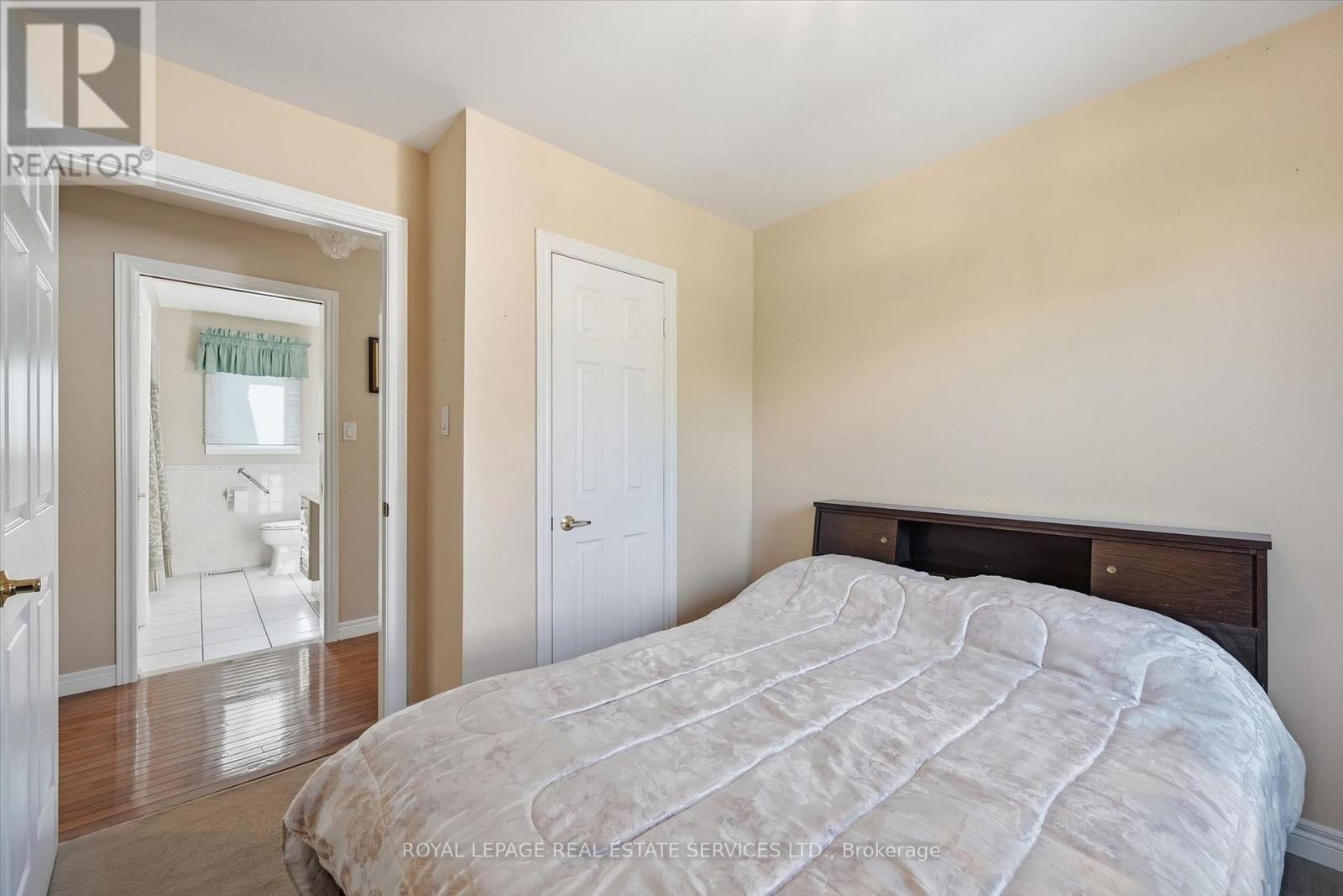 305 Queen Mary Drive, Oakville, Ontario  L6K 3L5 - Photo 24 - W13797664