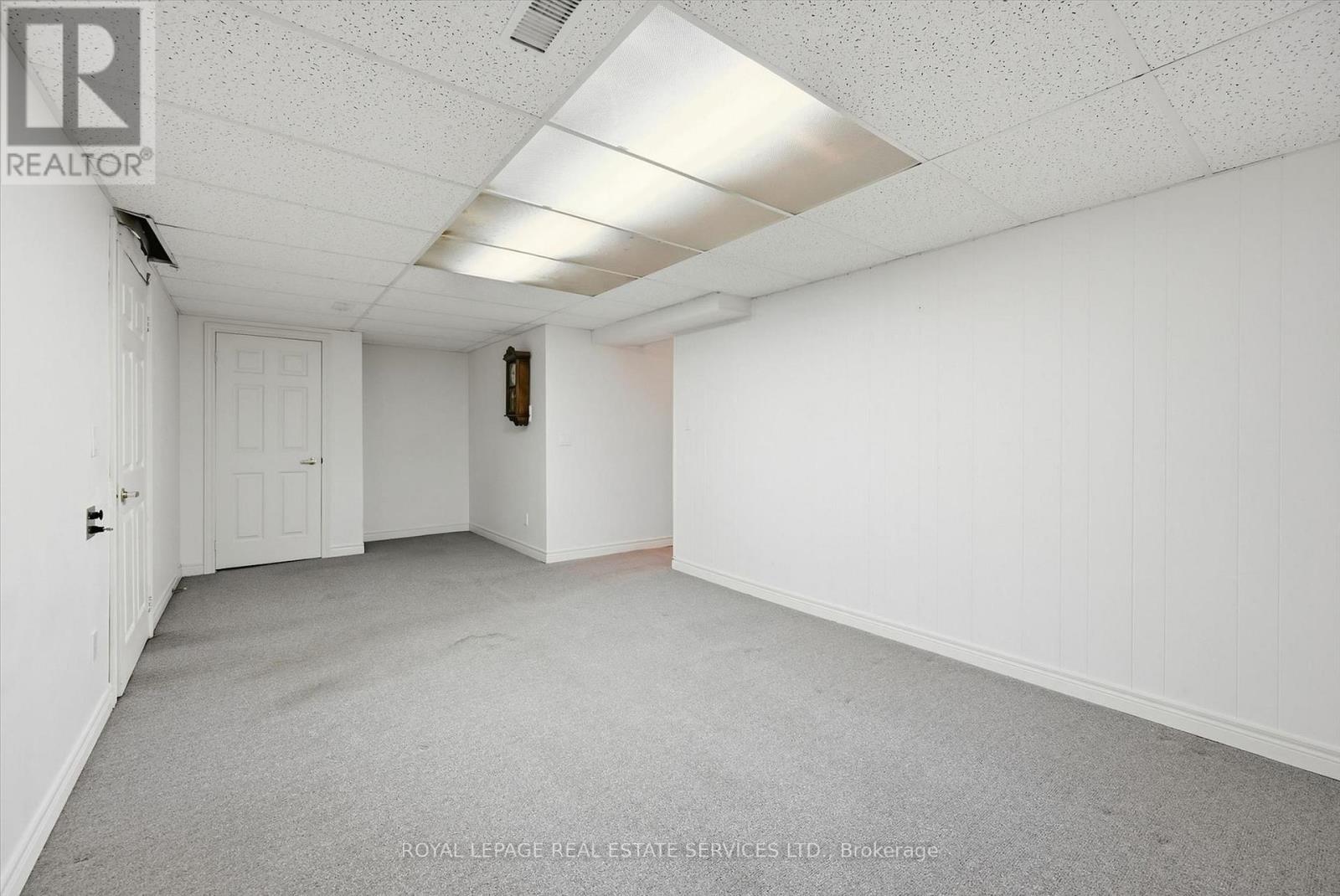 305 Queen Mary Drive, Oakville, Ontario  L6K 3L5 - Photo 35 - W13797664