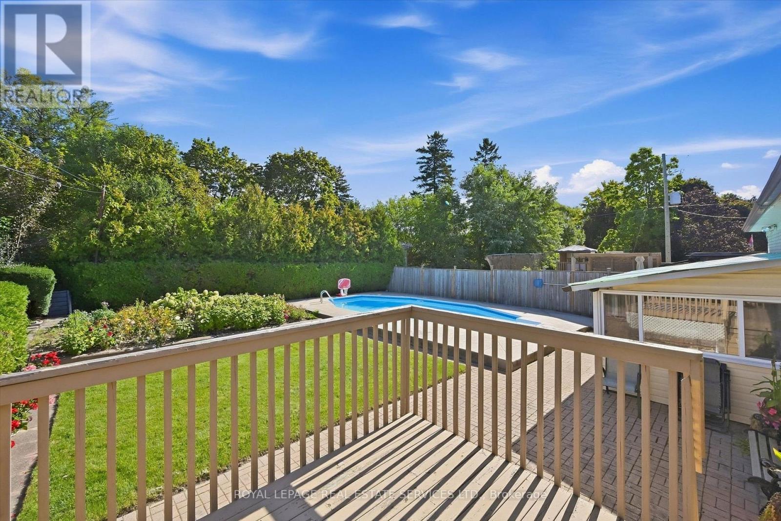 305 Queen Mary Drive, Oakville, Ontario  L6K 3L5 - Photo 38 - W13797664